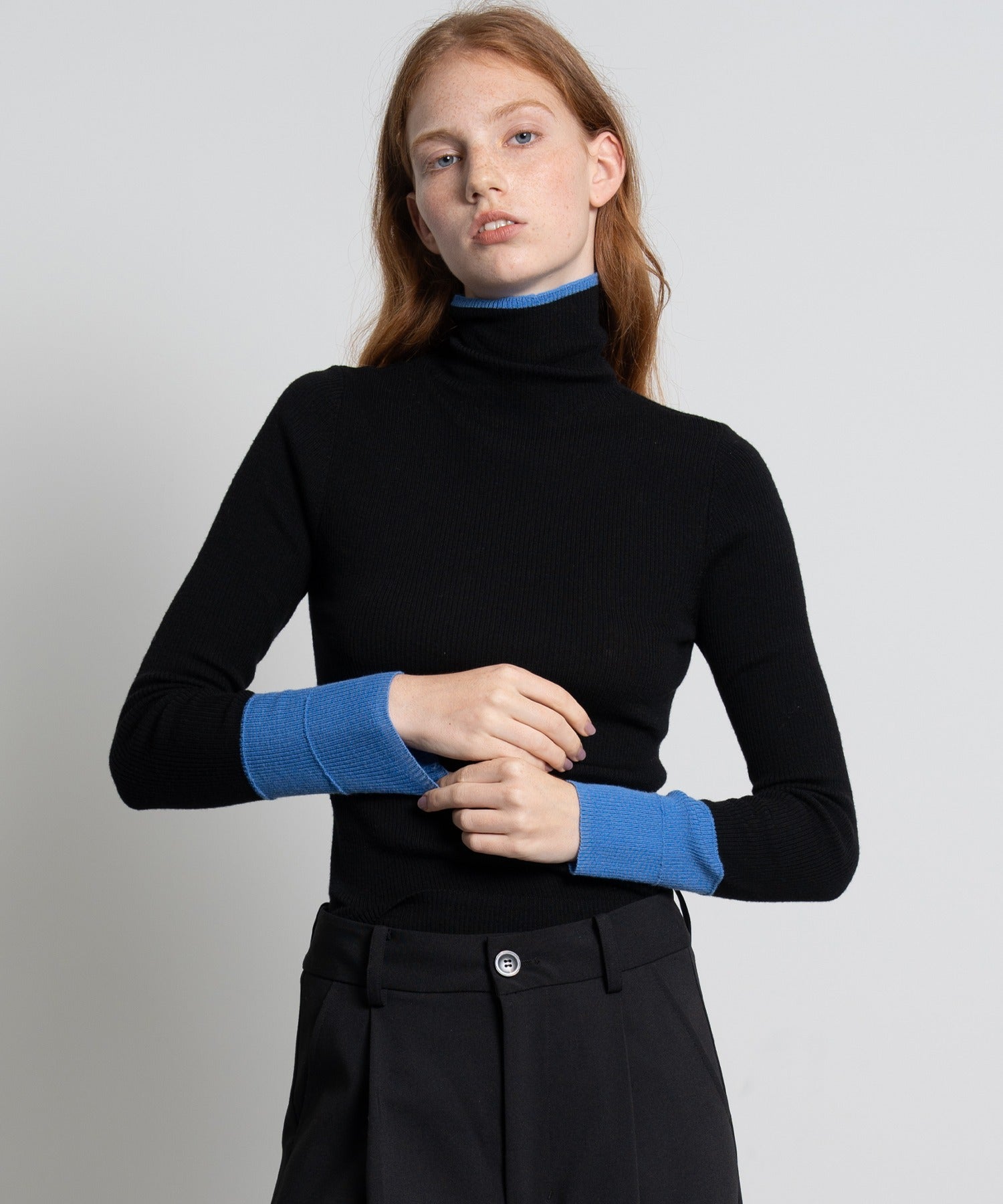 Color Block Rib Knit High Neck Wool Top
