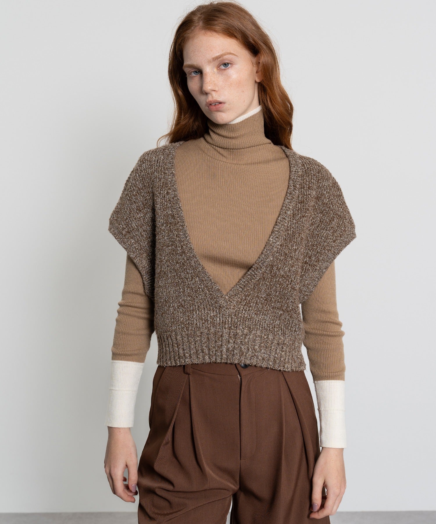 Color Block Rib Knit High Neck Wool Top