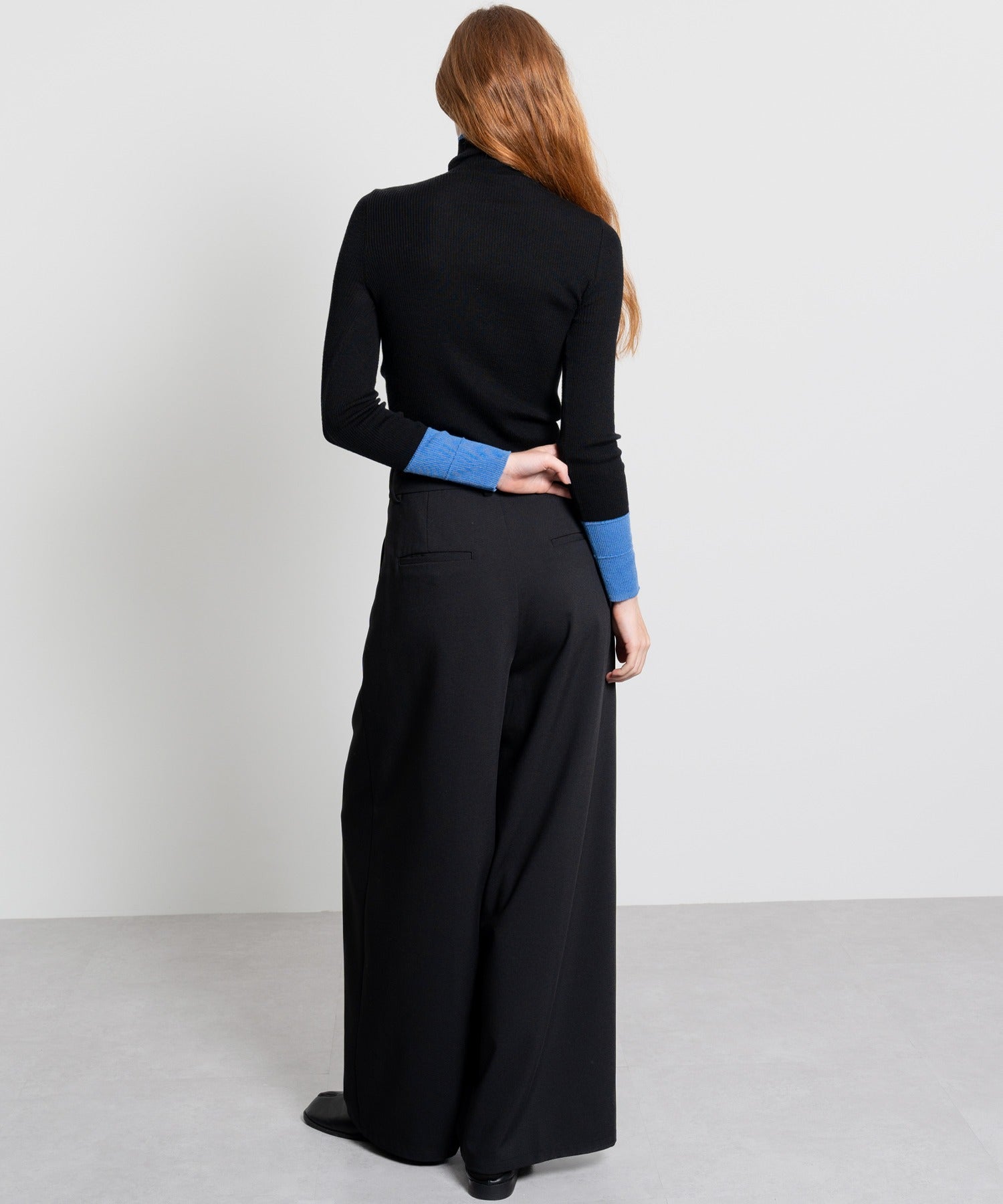 Color Block Rib Knit High Neck Wool Top