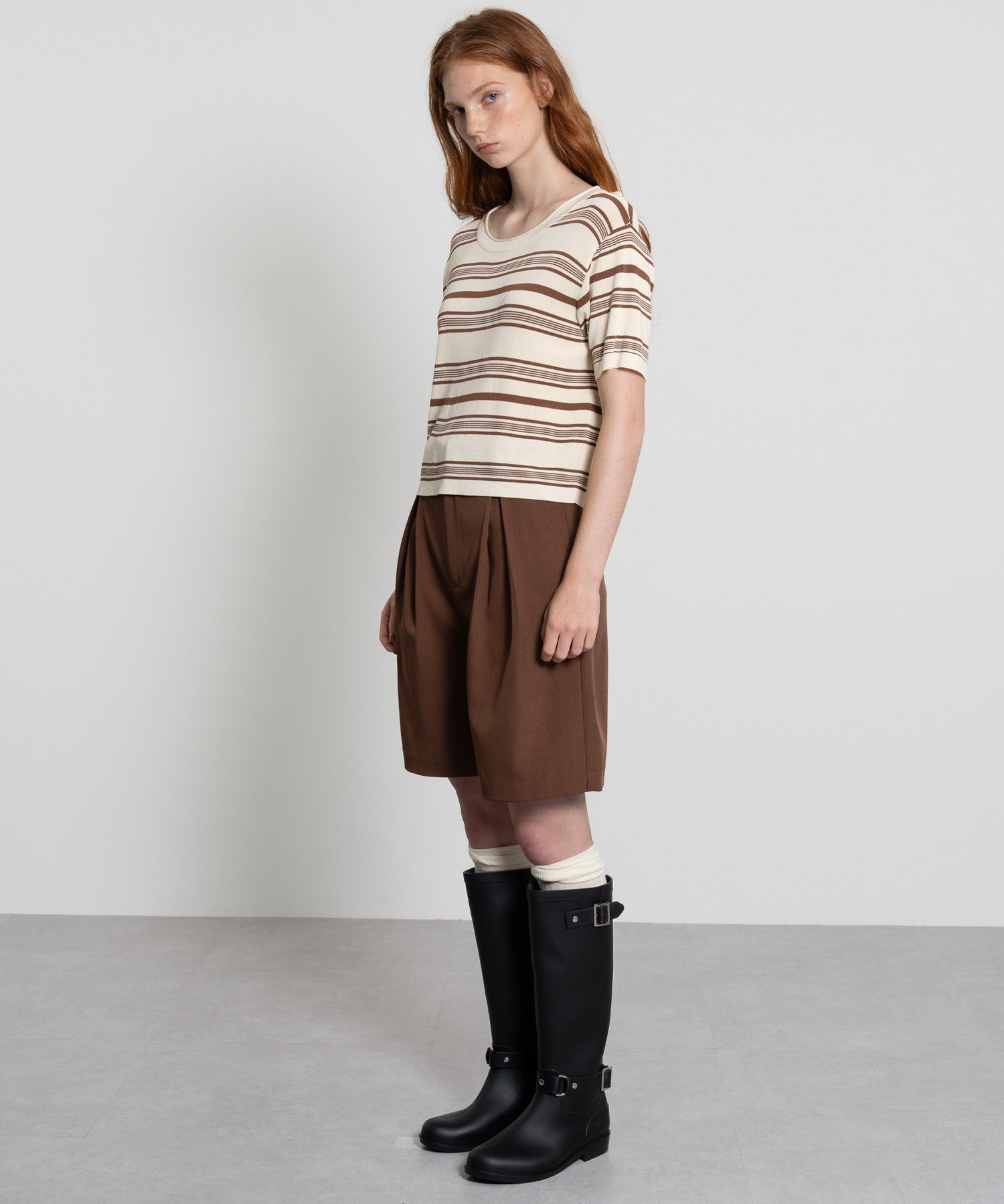 One-Tuck Classic Half Pants