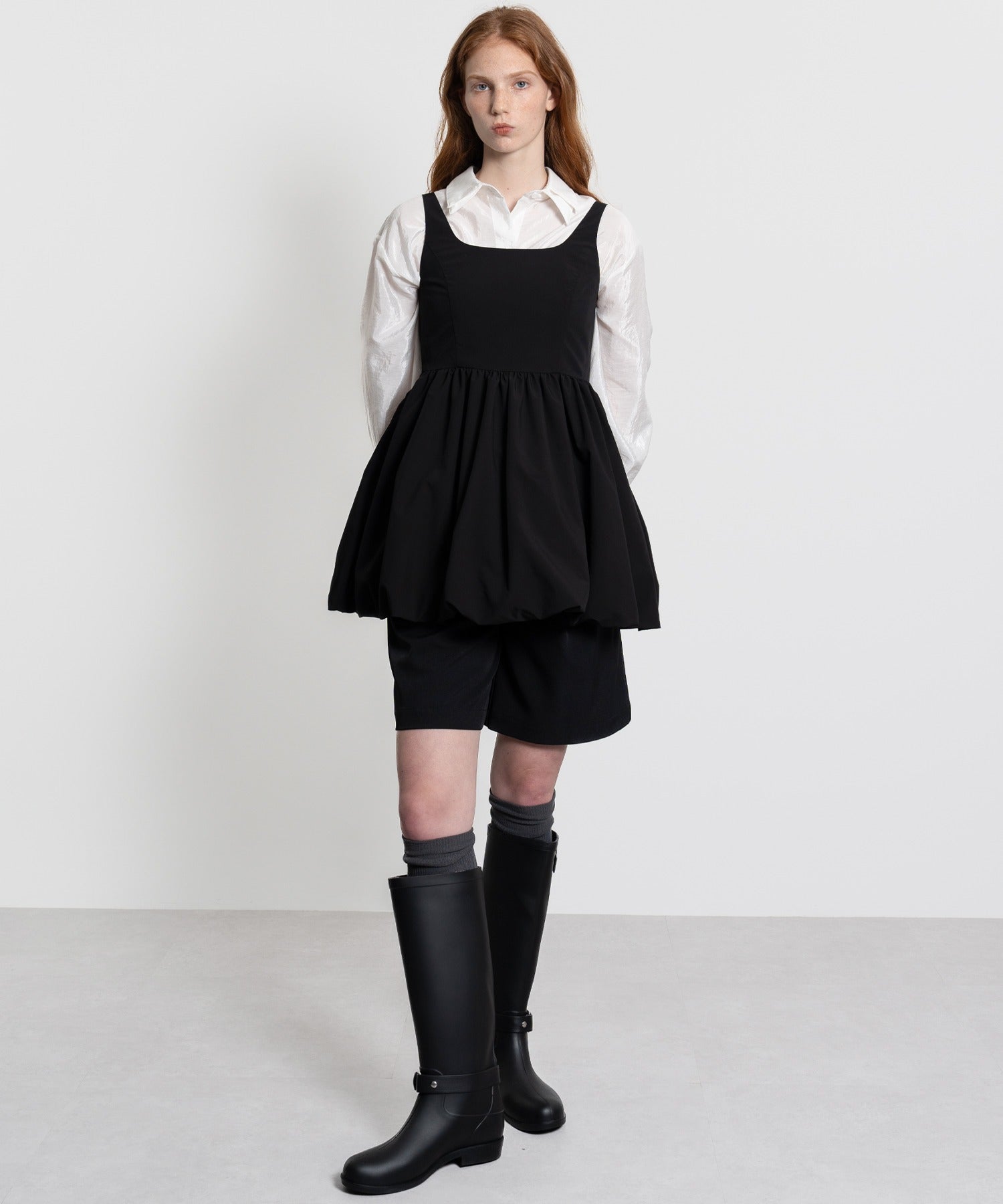 One-Tuck Classic Half Pants