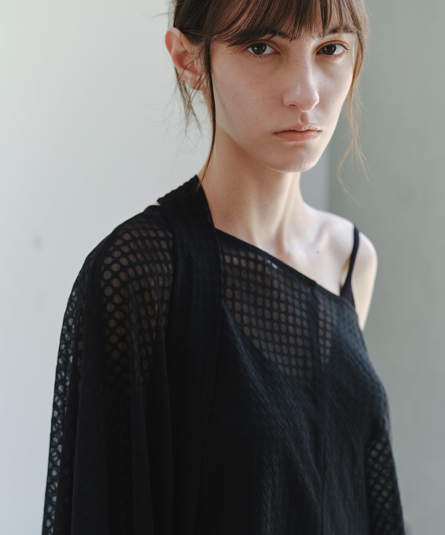 「7月中旬~下旬出荷」Multi-Way Sheer Scarf Layer Top