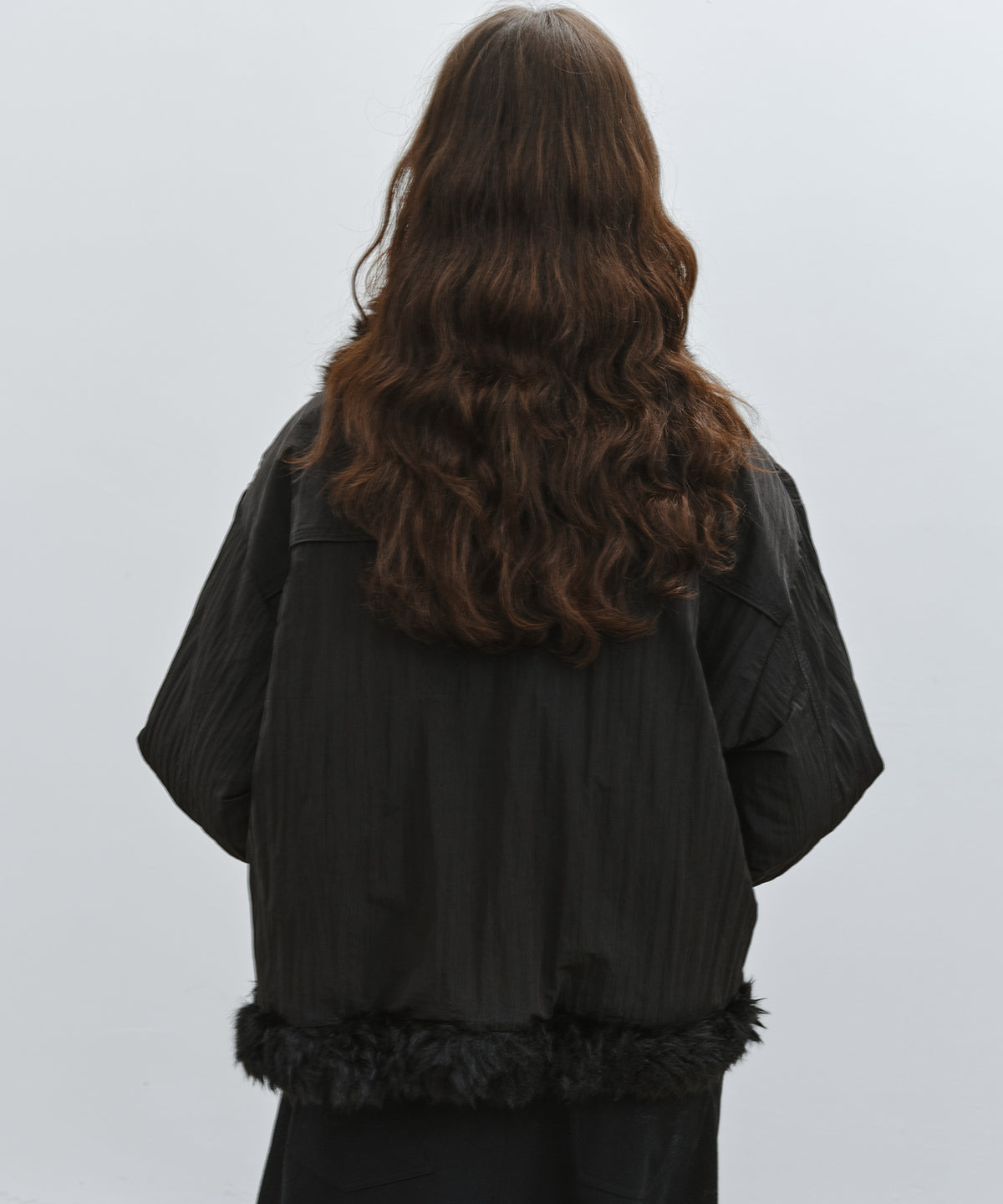 「10月下旬出荷予定」Faux Fur Trim Stand Collar Short Down Jacket