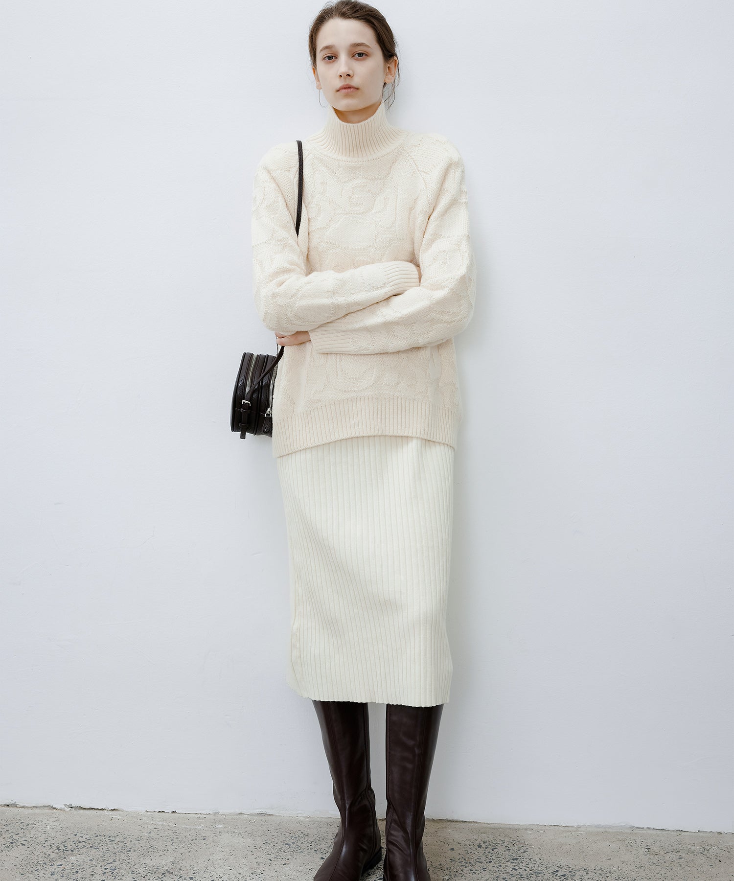 High Neck Jacquard Design Knit