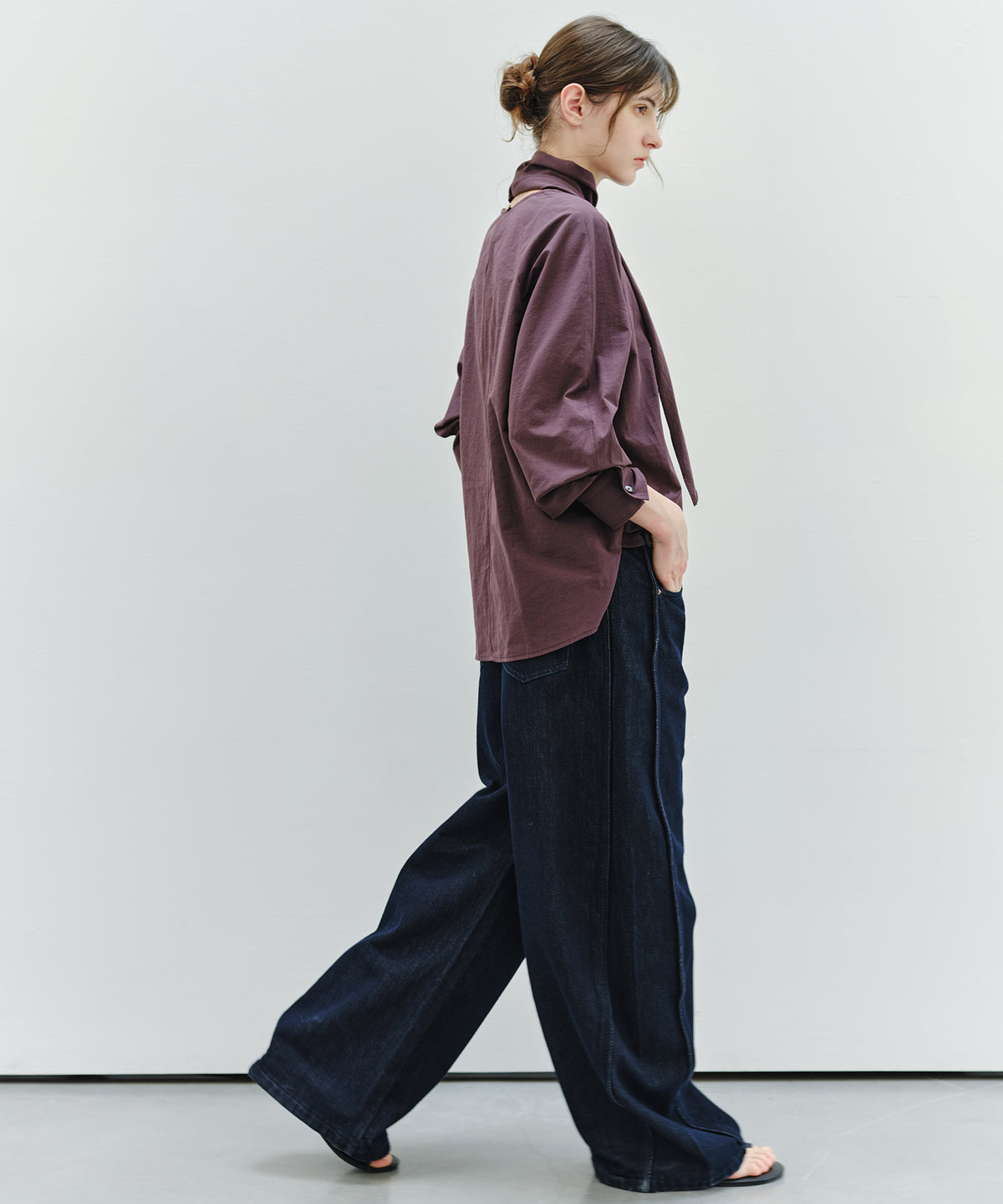 「9月下旬出荷予定」Cross Stole Collar Oversized Shirt