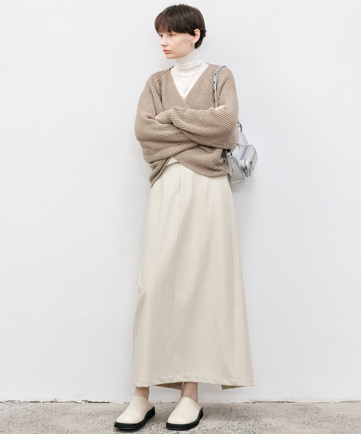 Back Slit Straight Maxi Skirt