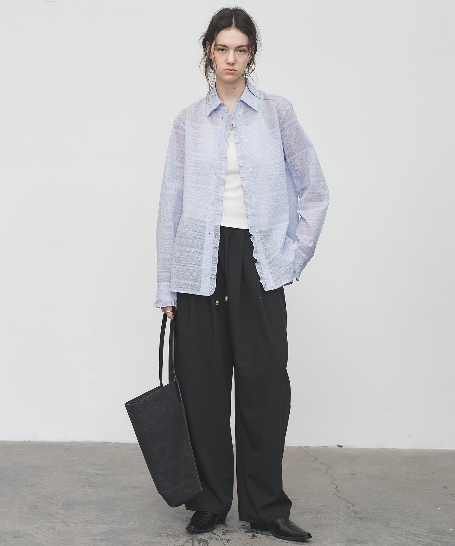 Sculpted Curve Wide Pants – Minimal Line Fit