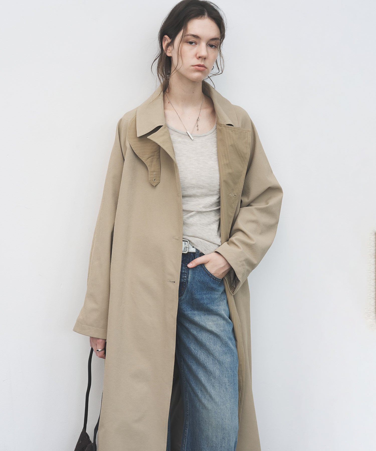 Structured Raglan Trench Coat – Oversized Fit