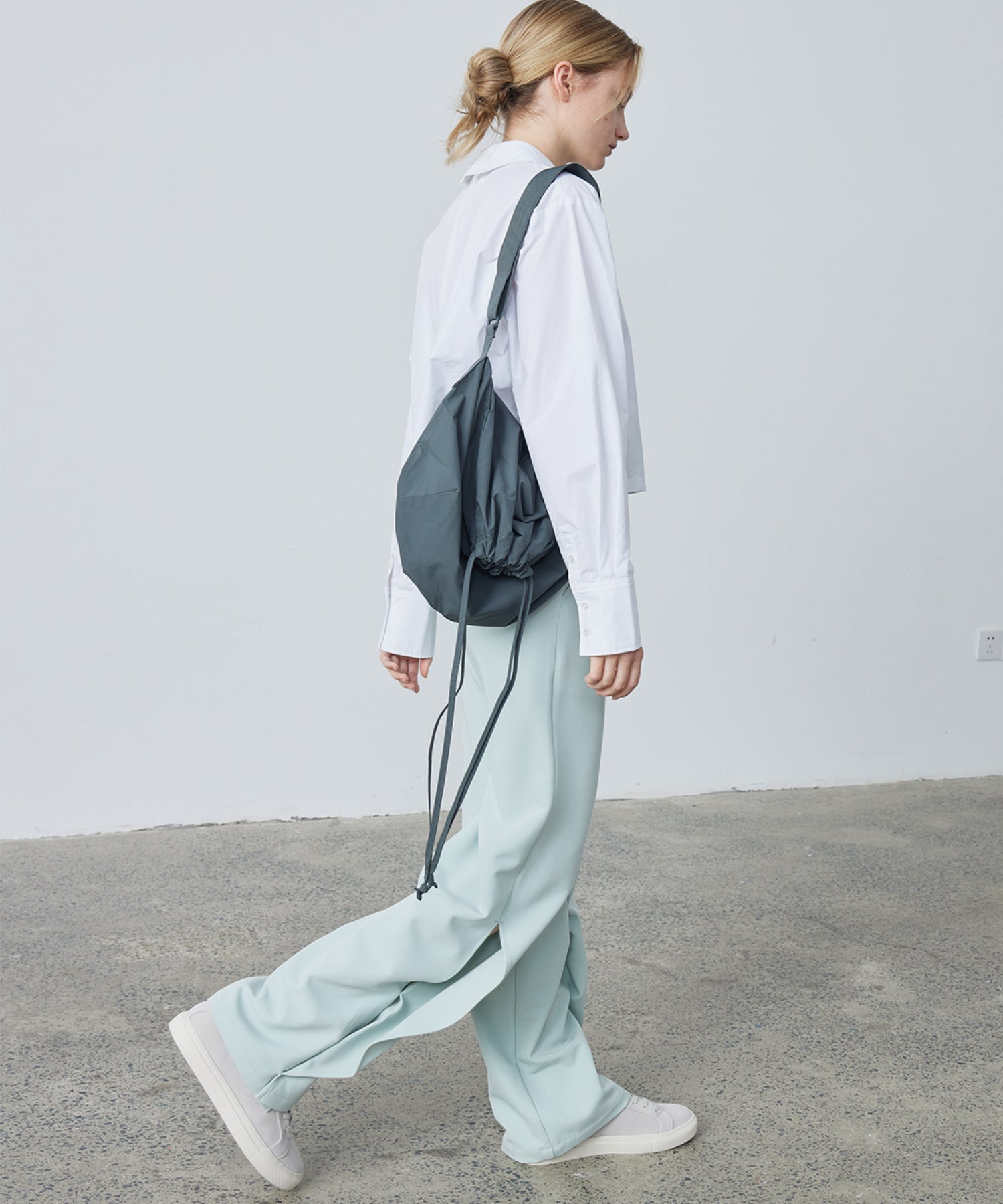 Cropped Pullover Shirt