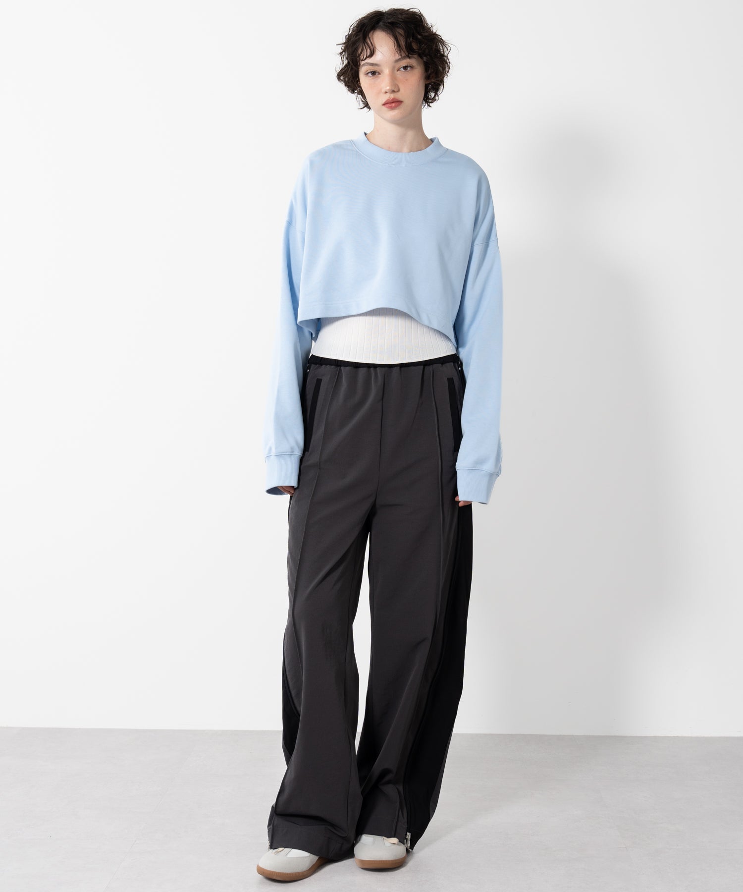 Casual Cropped Sweatshirt Top