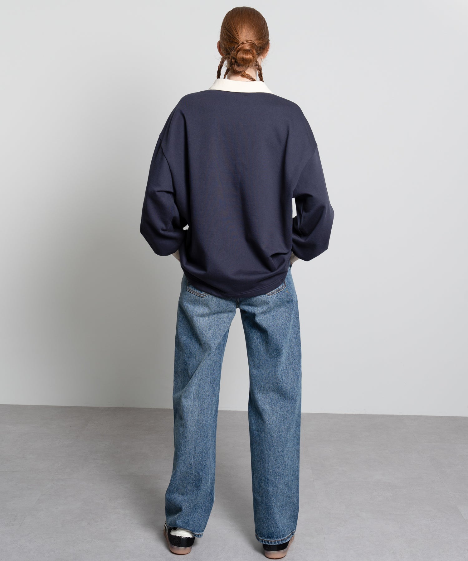 Lace Embroidery Oversized V-Neck Sweatshirt