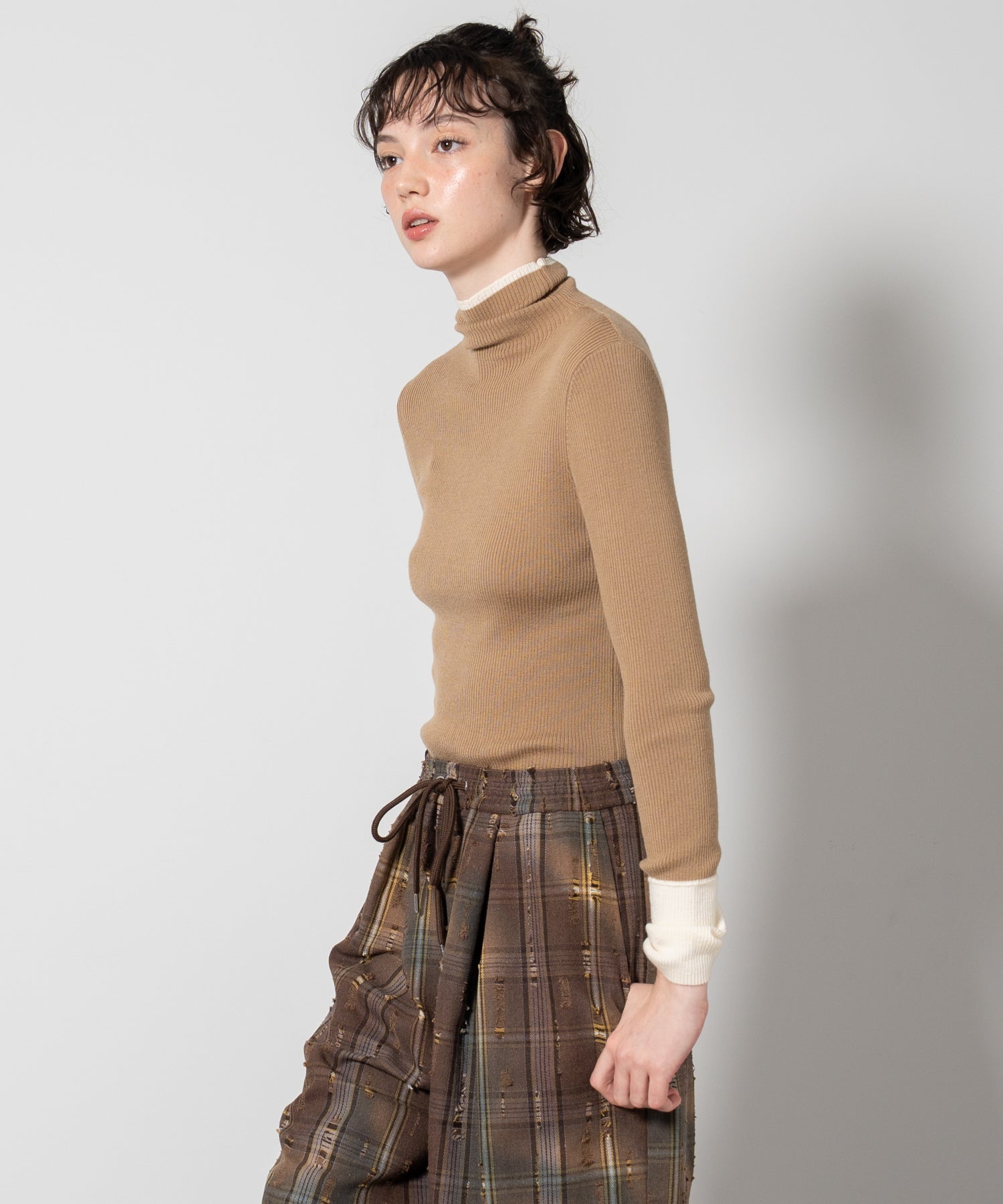 Color Block Rib Knit High Neck Wool Top