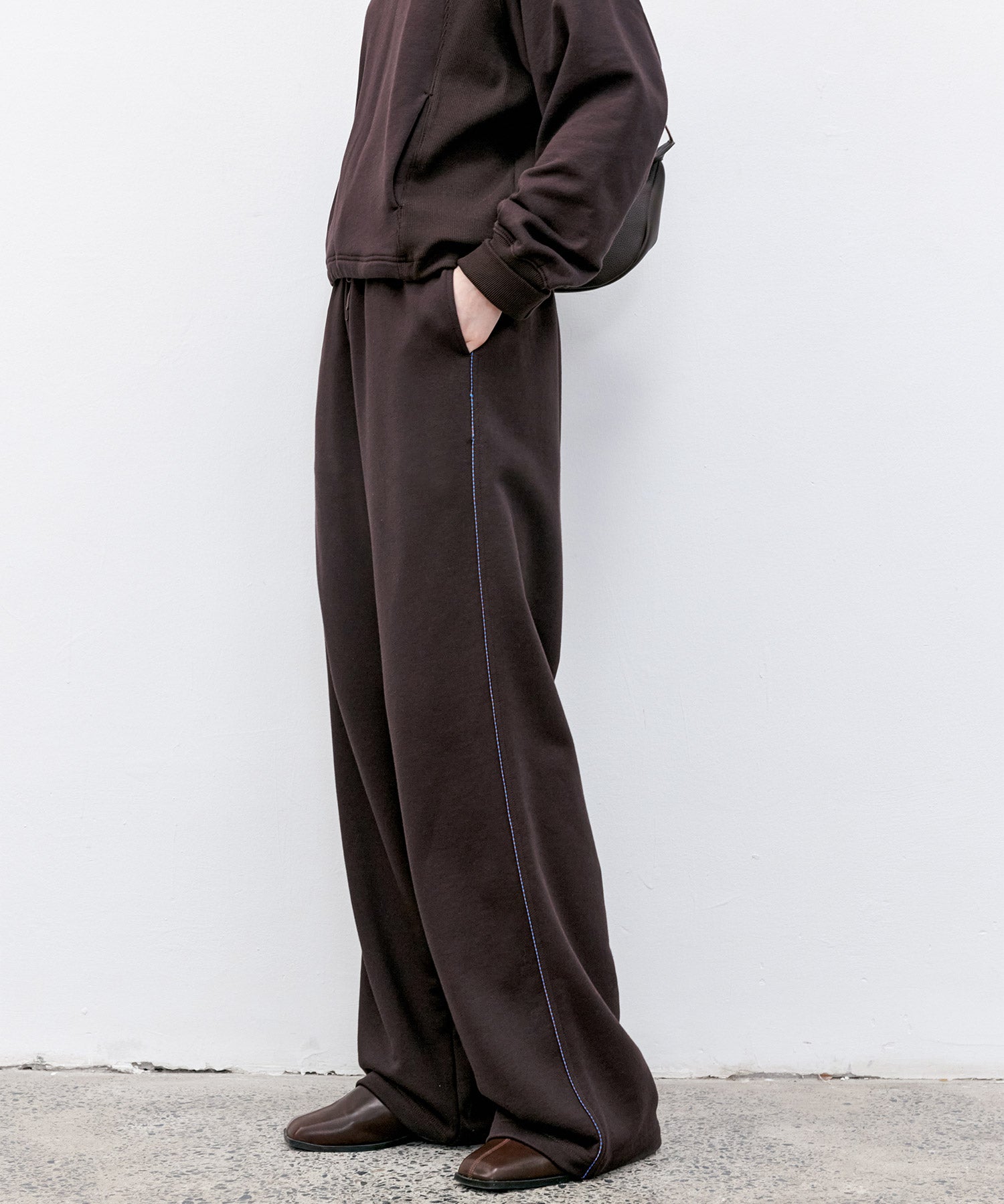 Side Stripe Design Loose Fit Straight Sweatpants
