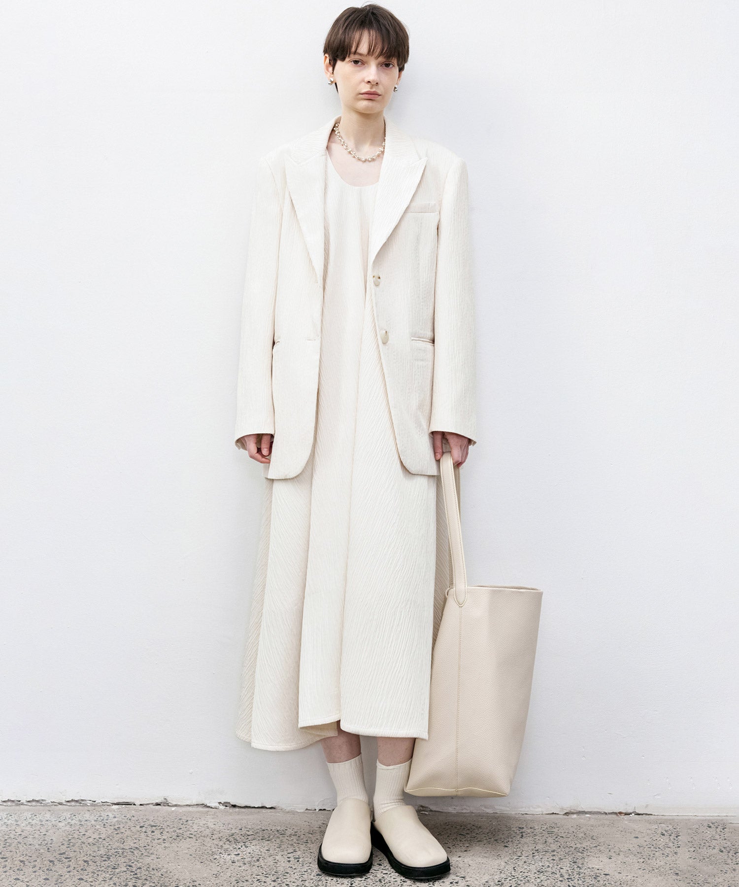 Crinkle Texture White Peak-Lapel Blazer(Shoulder Pads)