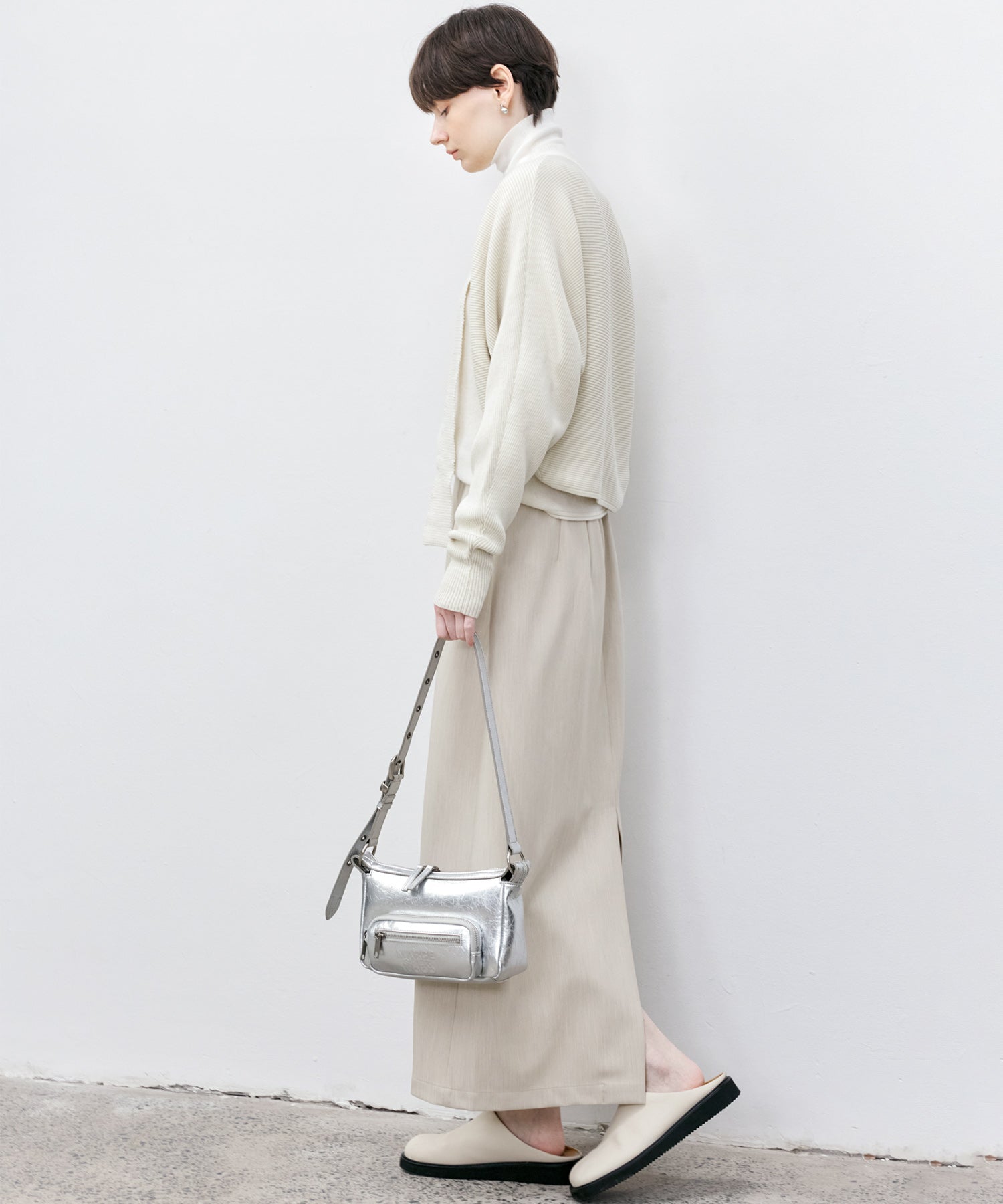 Back-slit maxi skirt