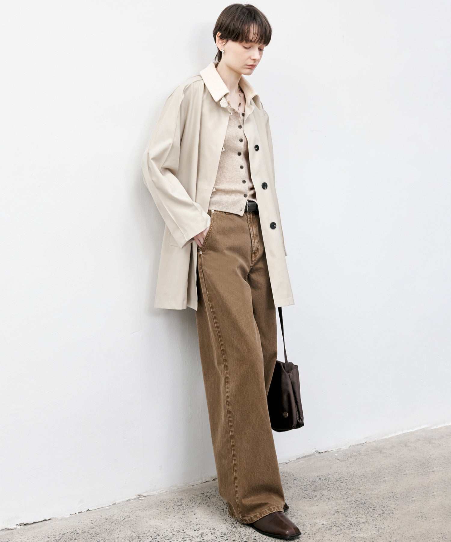 Basic Narrow Straight Brown Denim Pants