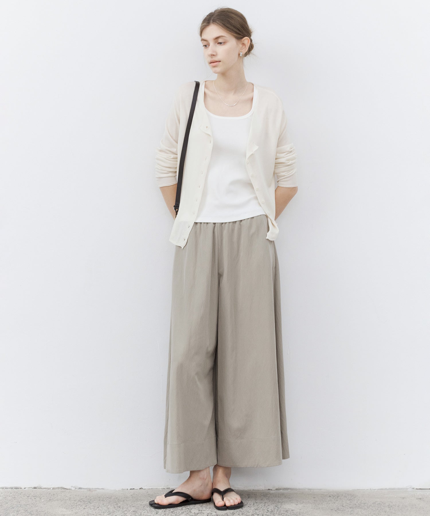 Lightweight Basic Knit Cardigan