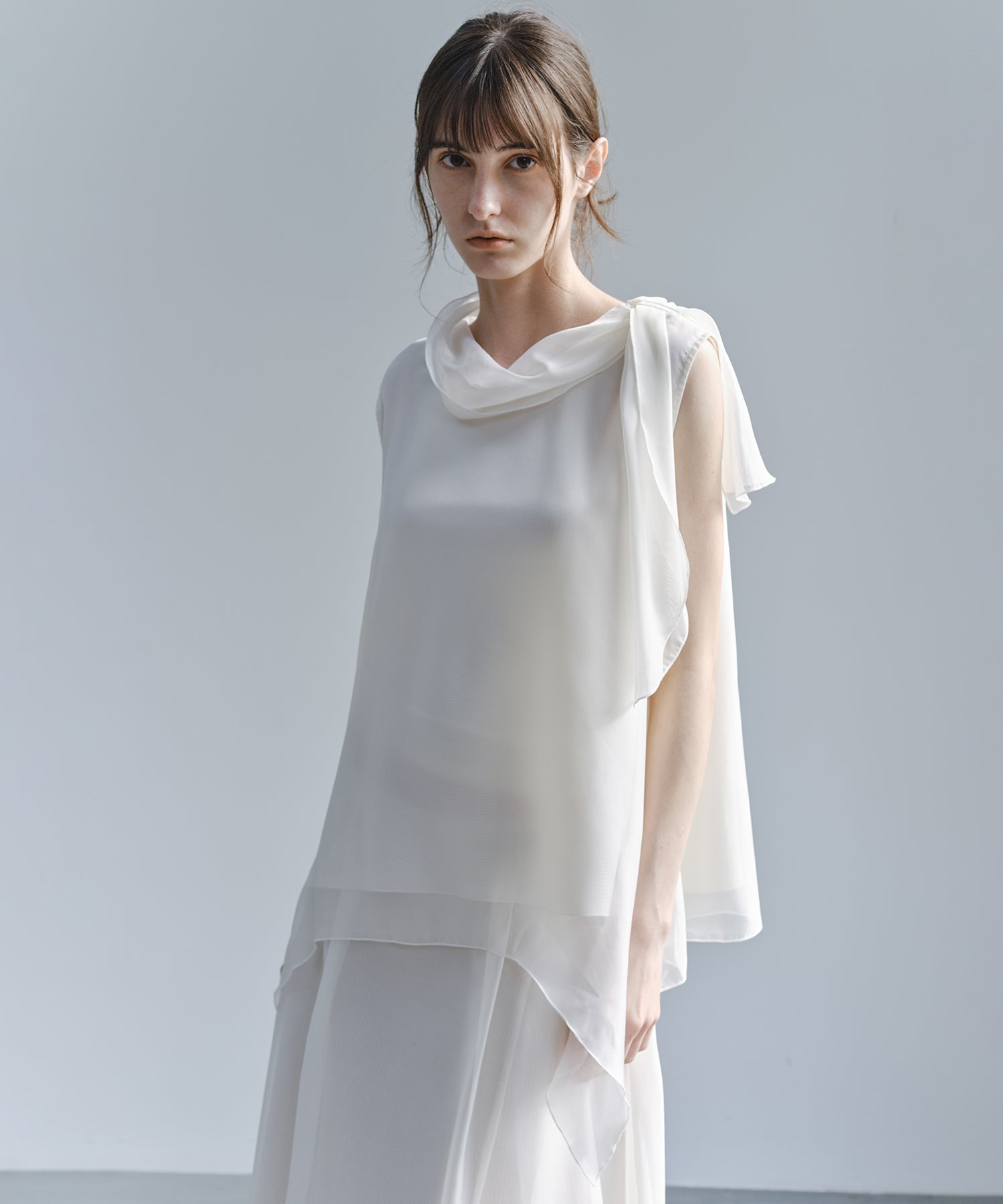 「6月上旬~中旬出荷」Nuanced Sheer Draped Top
