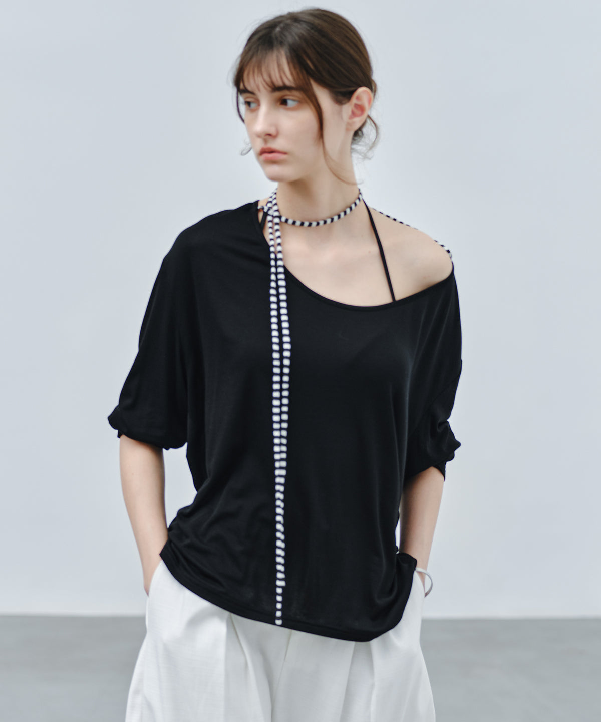「9月下旬出荷予定」Striped Cord U-Neck Draped Top