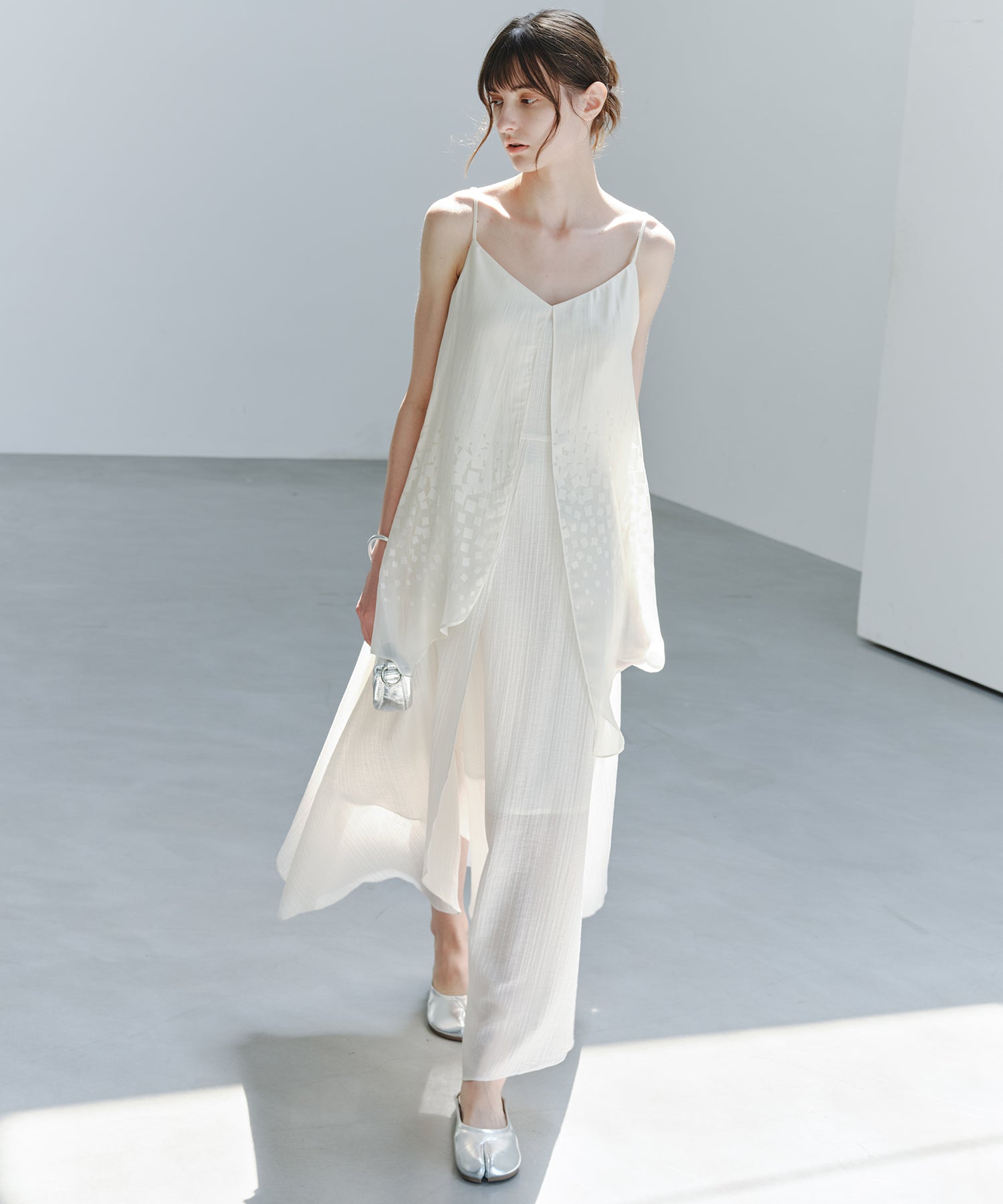 「7月中旬~下旬出荷」Gradient Layered Camisole Dress