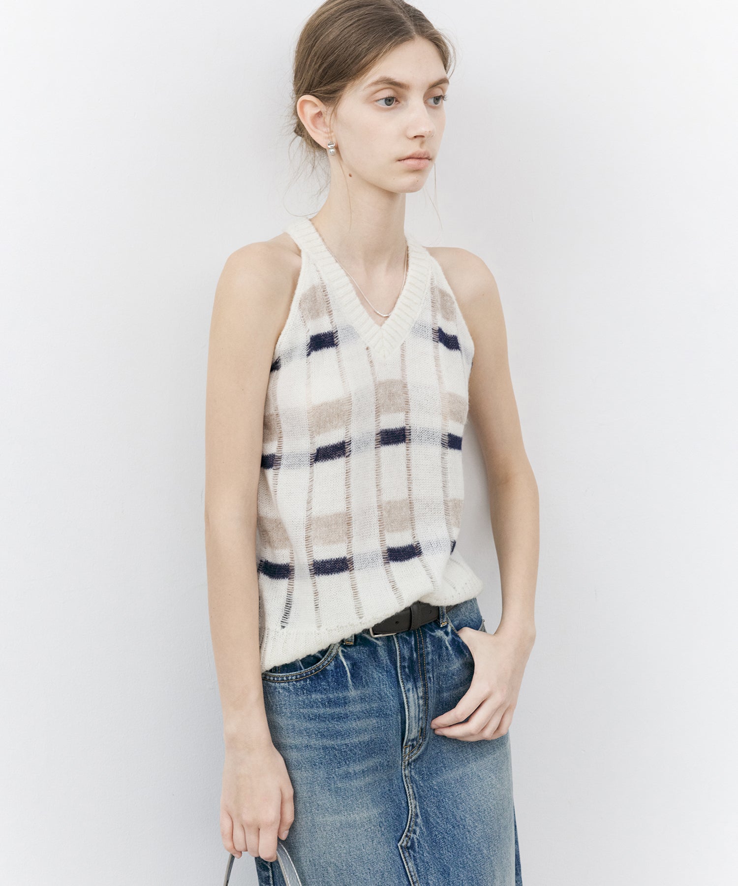 Check Jacquard V-Neck Knit Vest