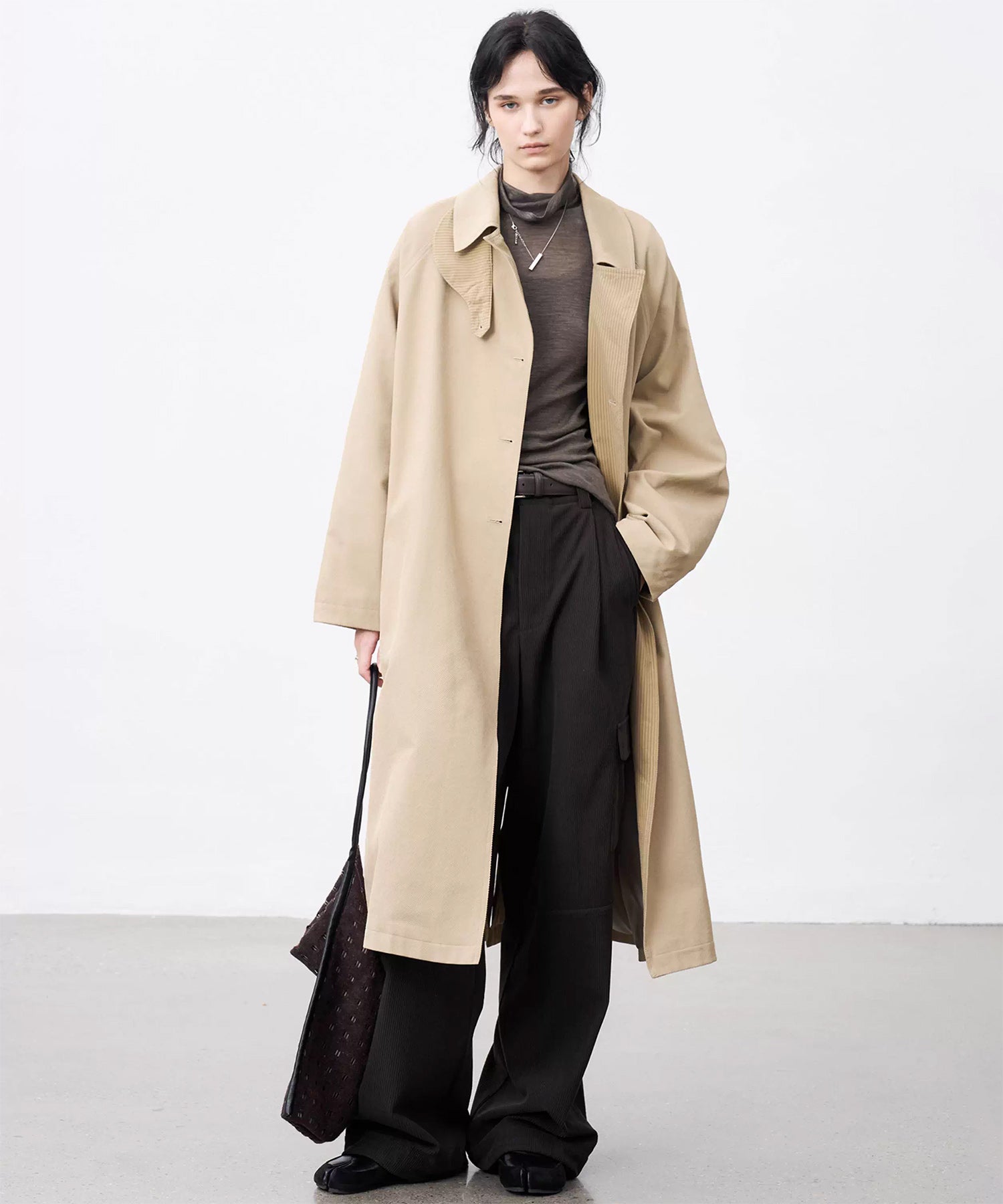 Structured Raglan Trench Coat – Oversized Fit
