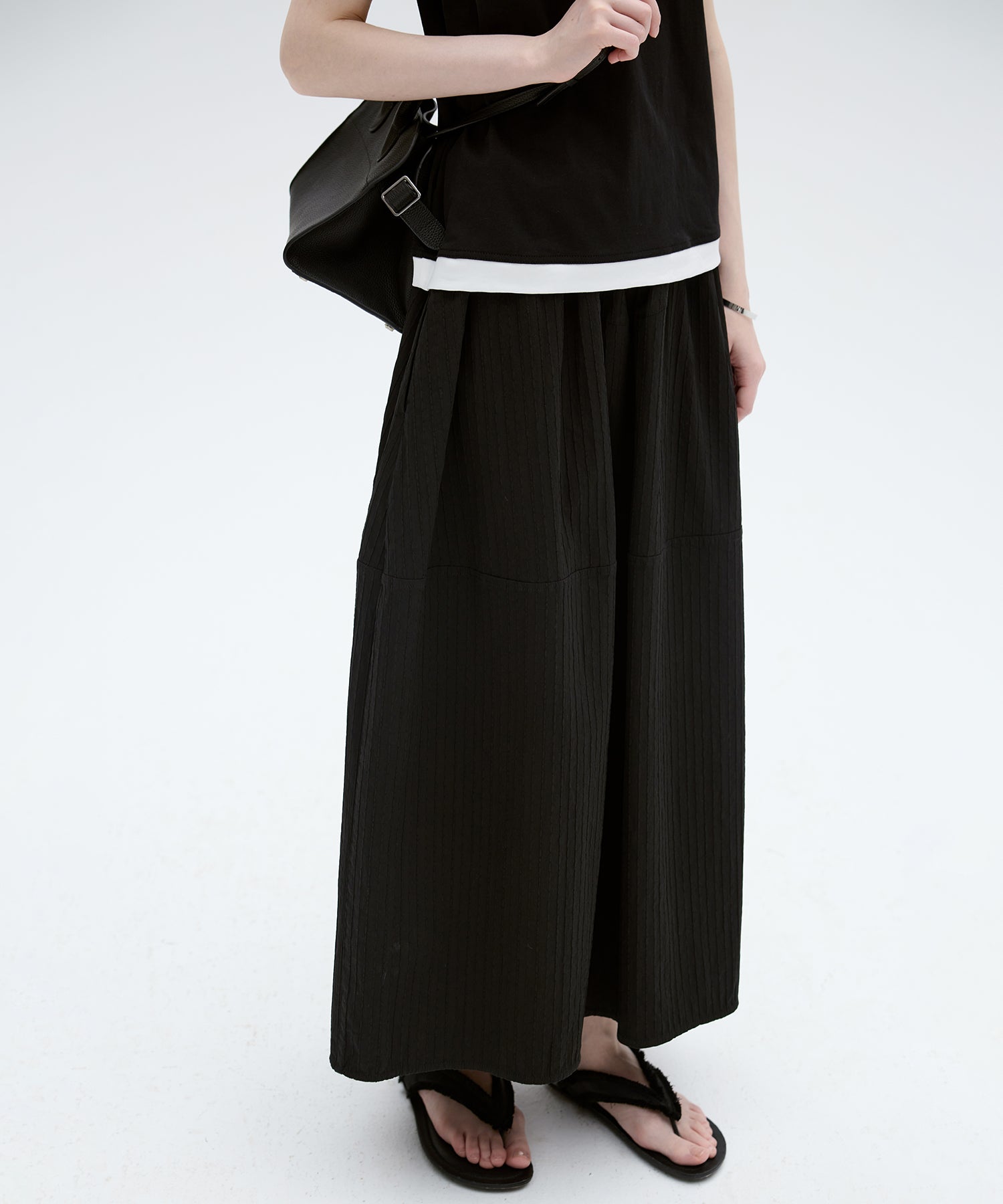 Textured Stripe Semi-Balloon Long Skirt