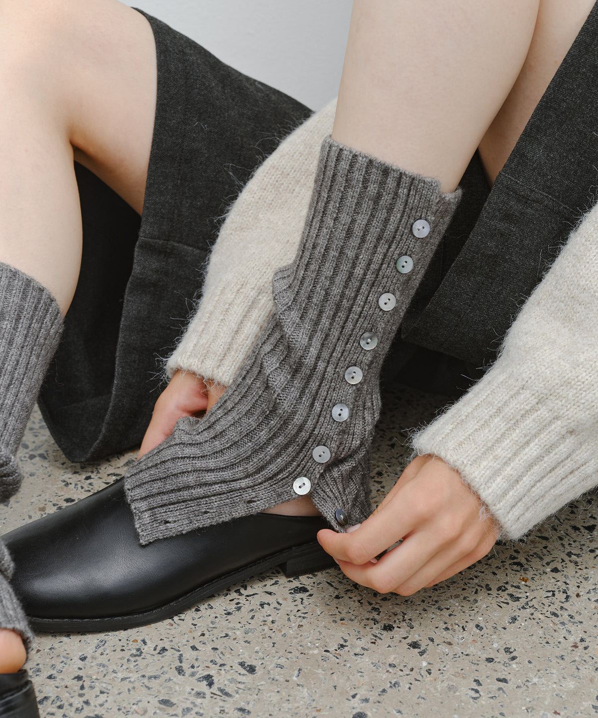 Button Detail Ribbed Knit Leg Warmers