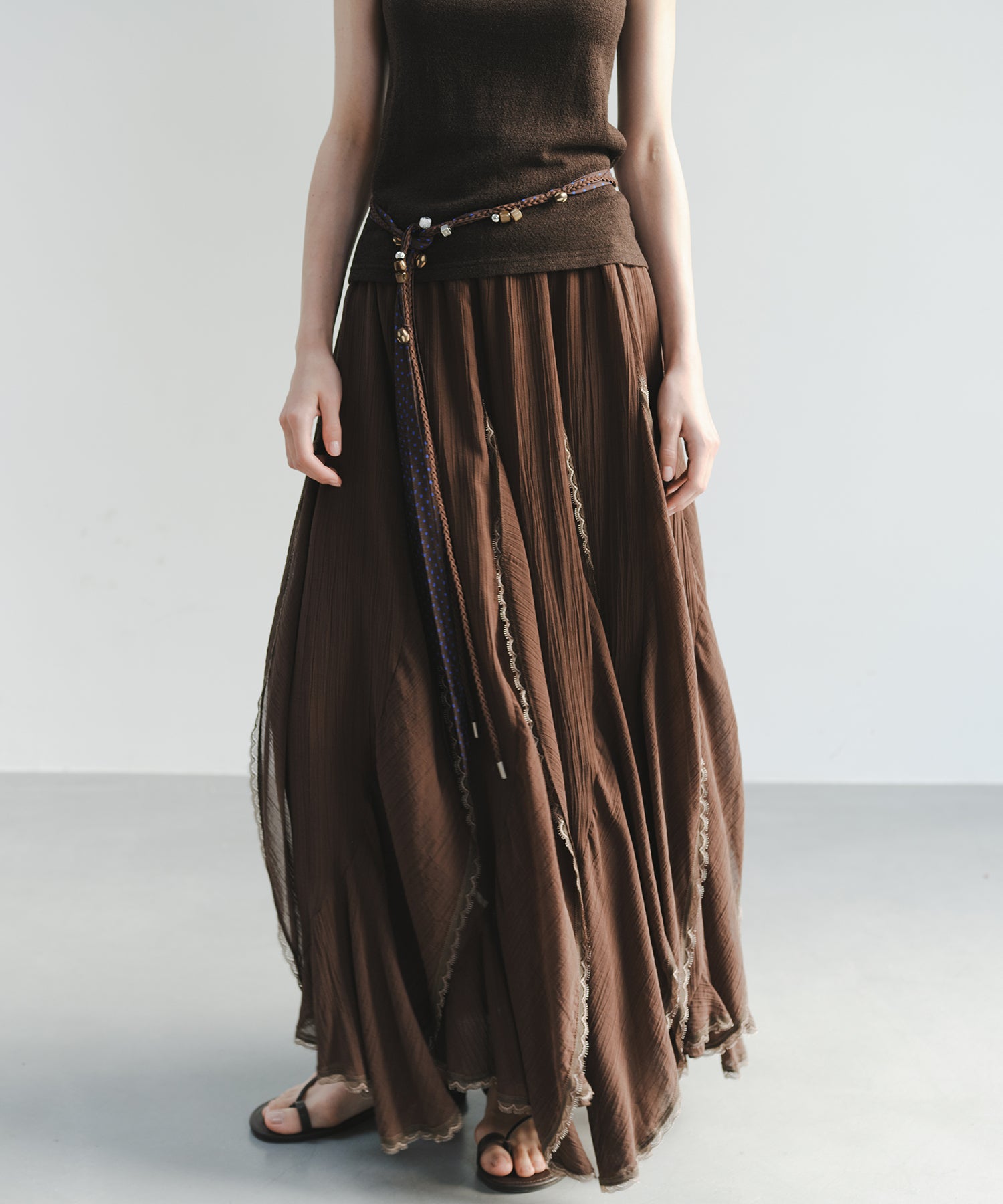 「6月上旬~中旬出荷」Asymmetric Layered Lace Skirt