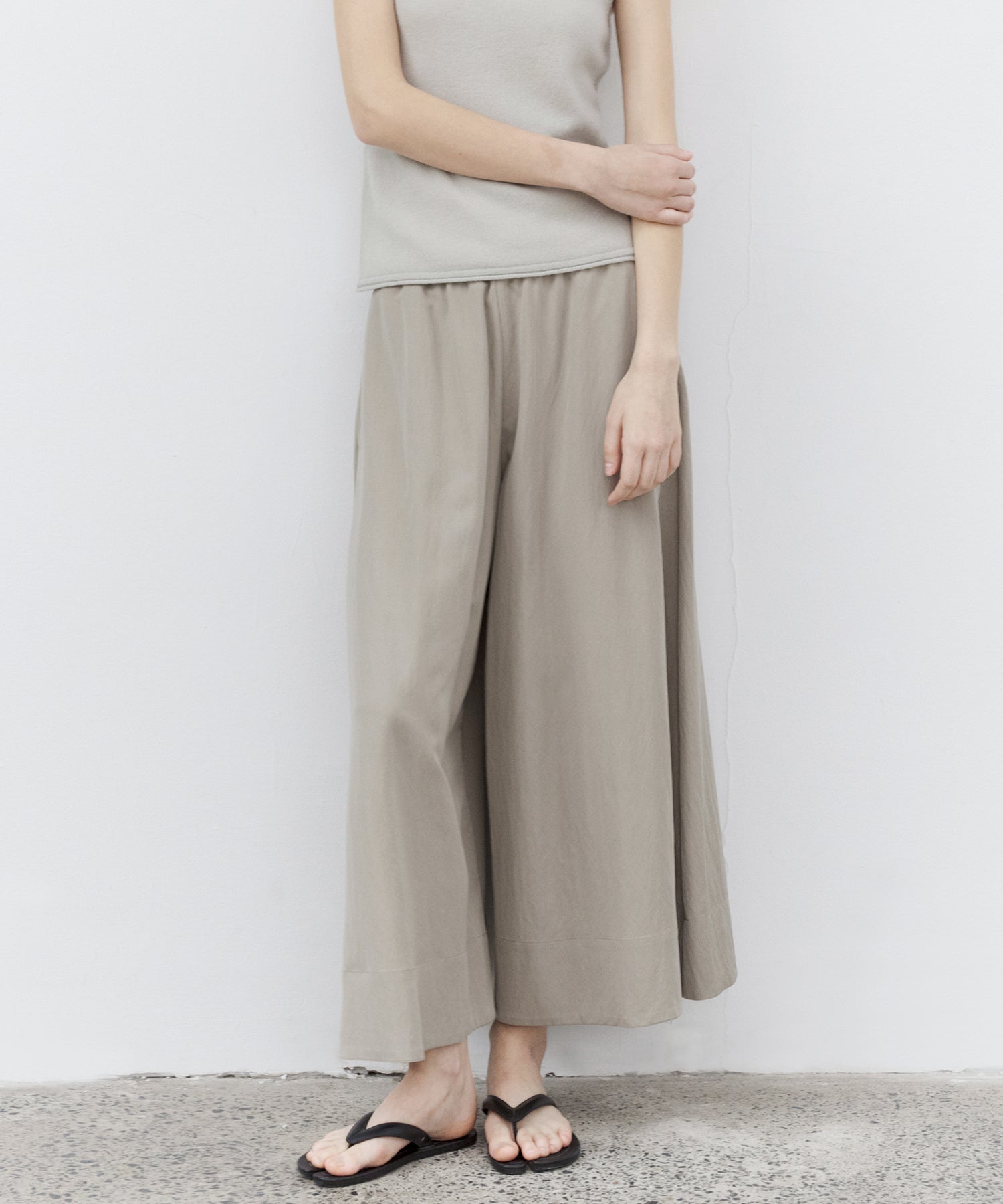 Relaxed Wide Ankle Pants with Subtle Check