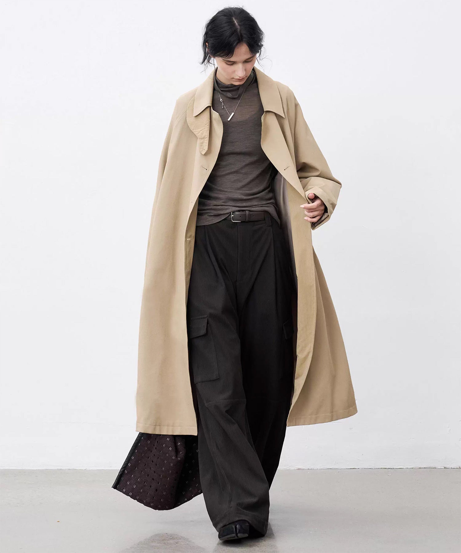 Structured Raglan Trench Coat – Oversized Fit