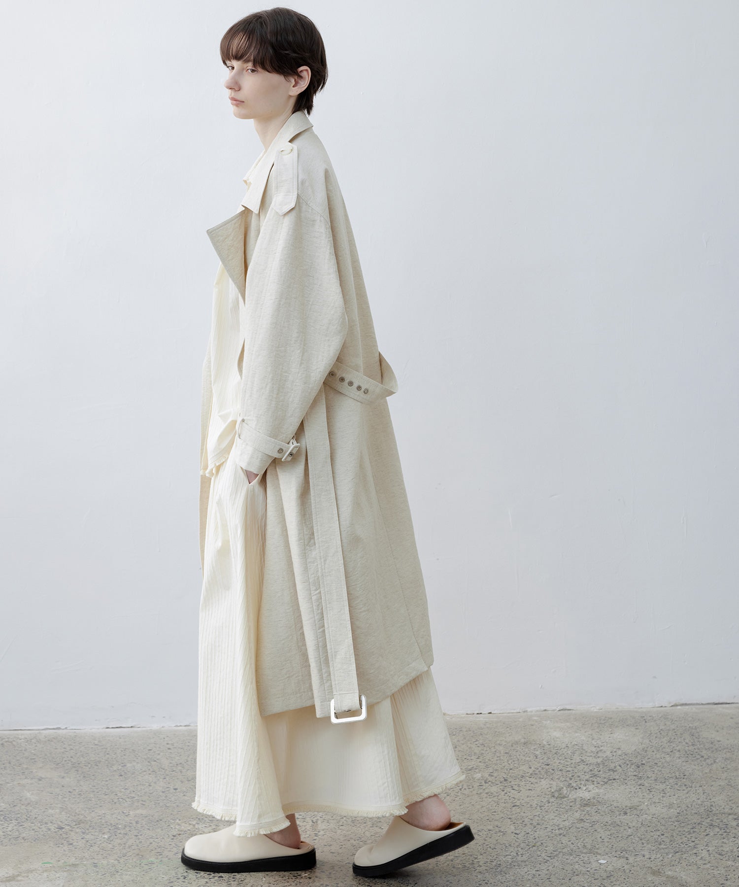 Linen Blend Double-Breasted Long Trench Coat with Epaulettes and Belt
