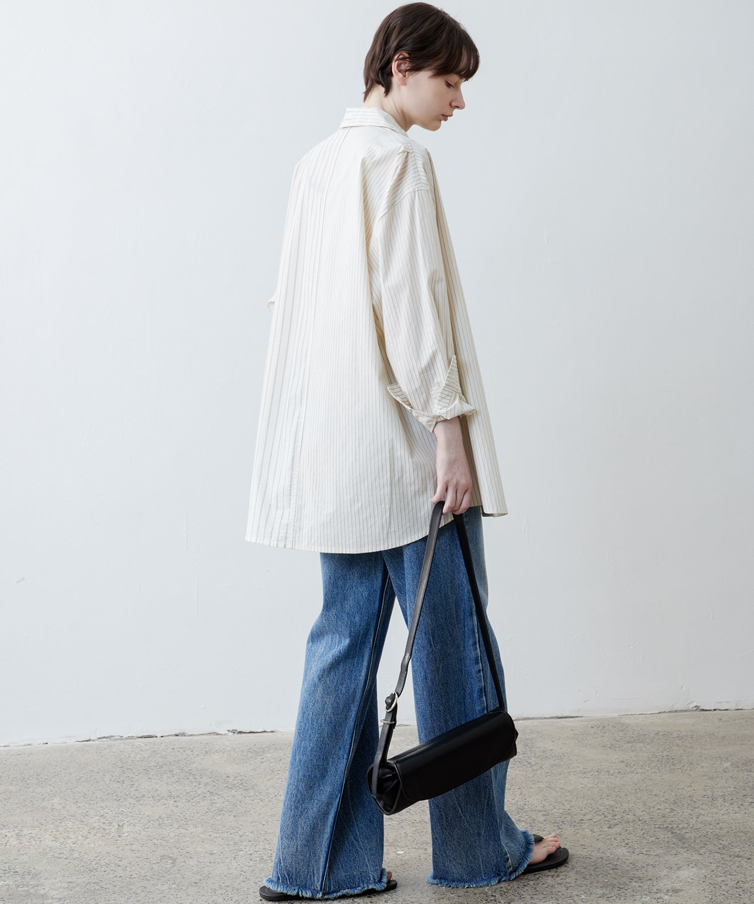Frayed Hem Straight Denim Pants