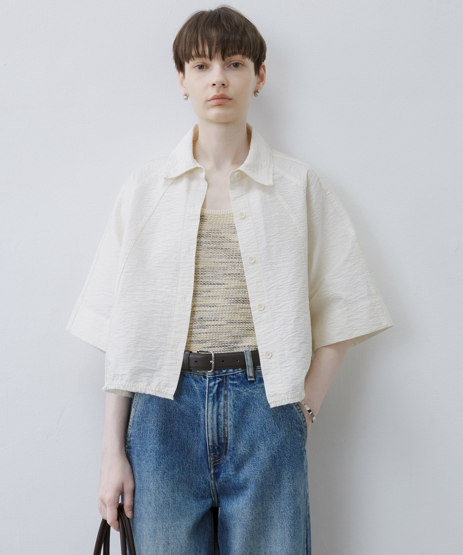 Artisanal Texture Shirt with Fringe Design – 5-Sleeve Raglan Style