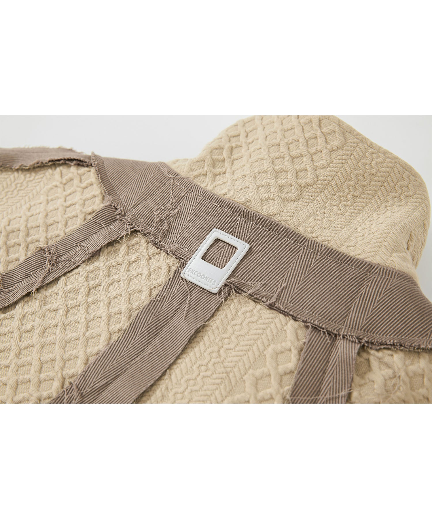 Cut-off line cable jacquard high neck long coat