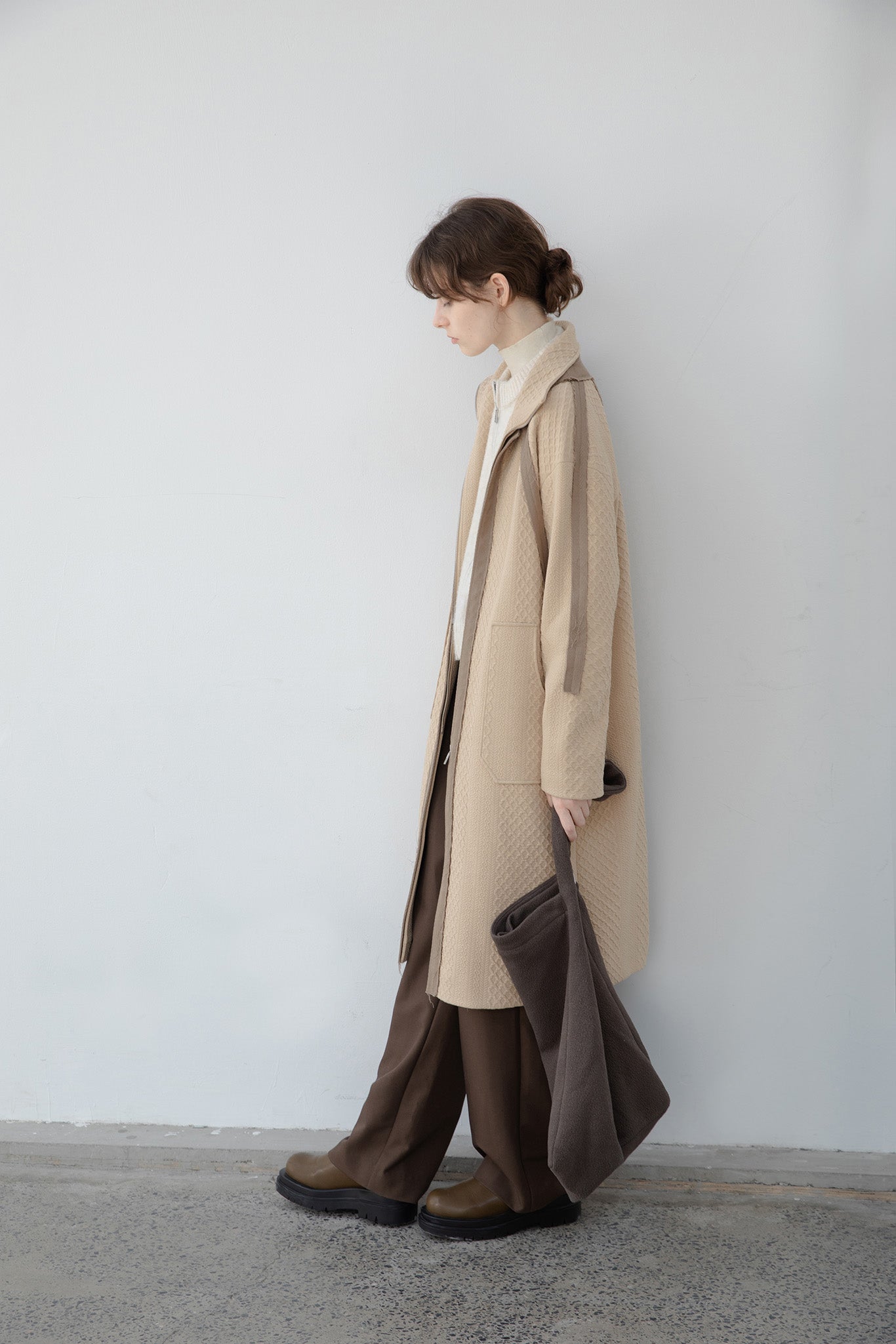 Cut-off line cable jacquard high neck long coat