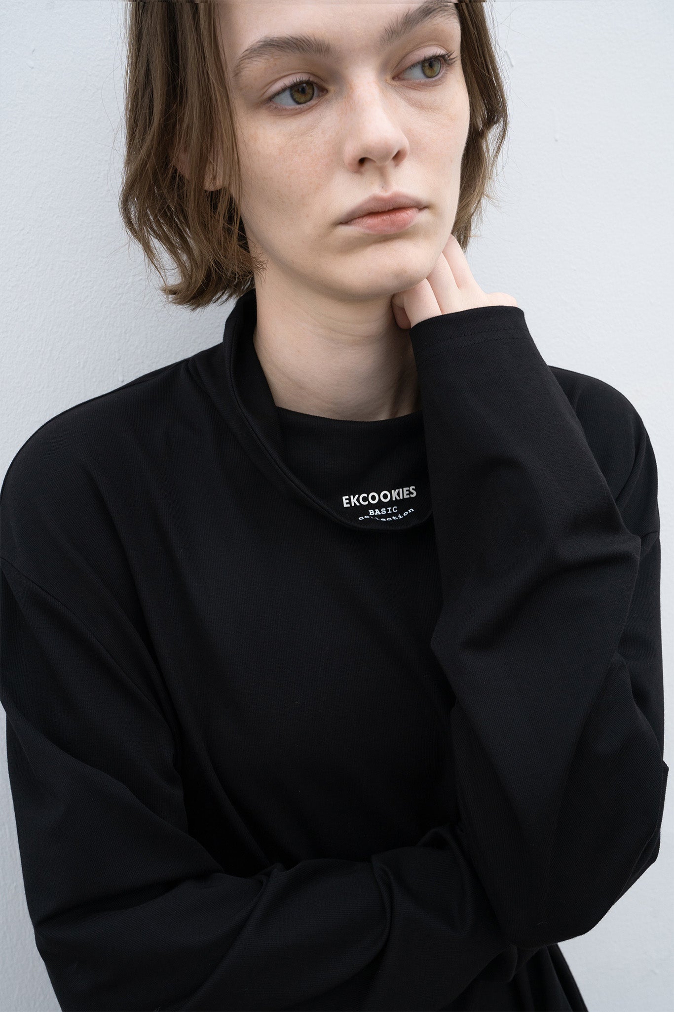 High neck long T-shirt cut-and-sew tops with logo