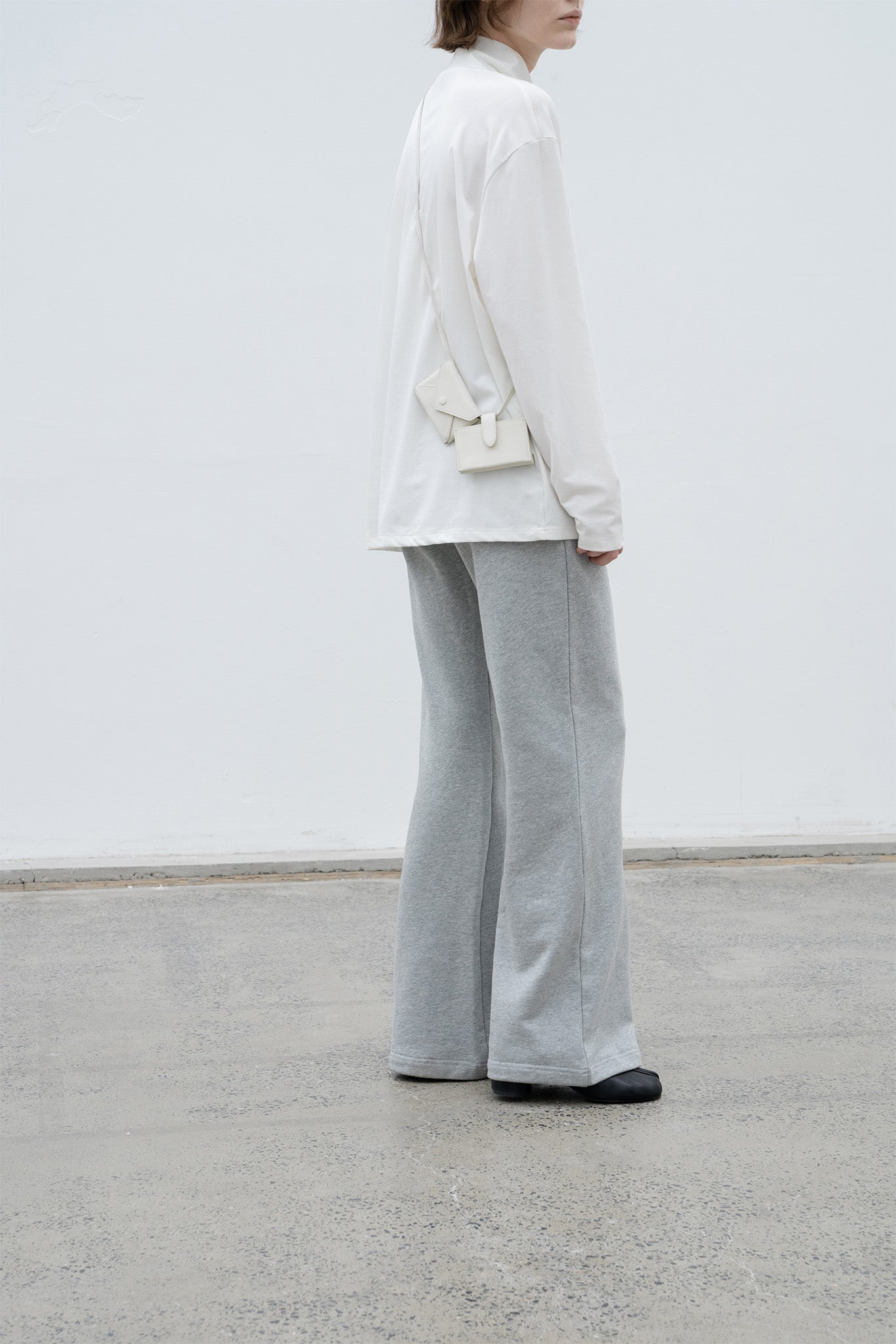 High neck long T-shirt cut-and-sew tops with logo