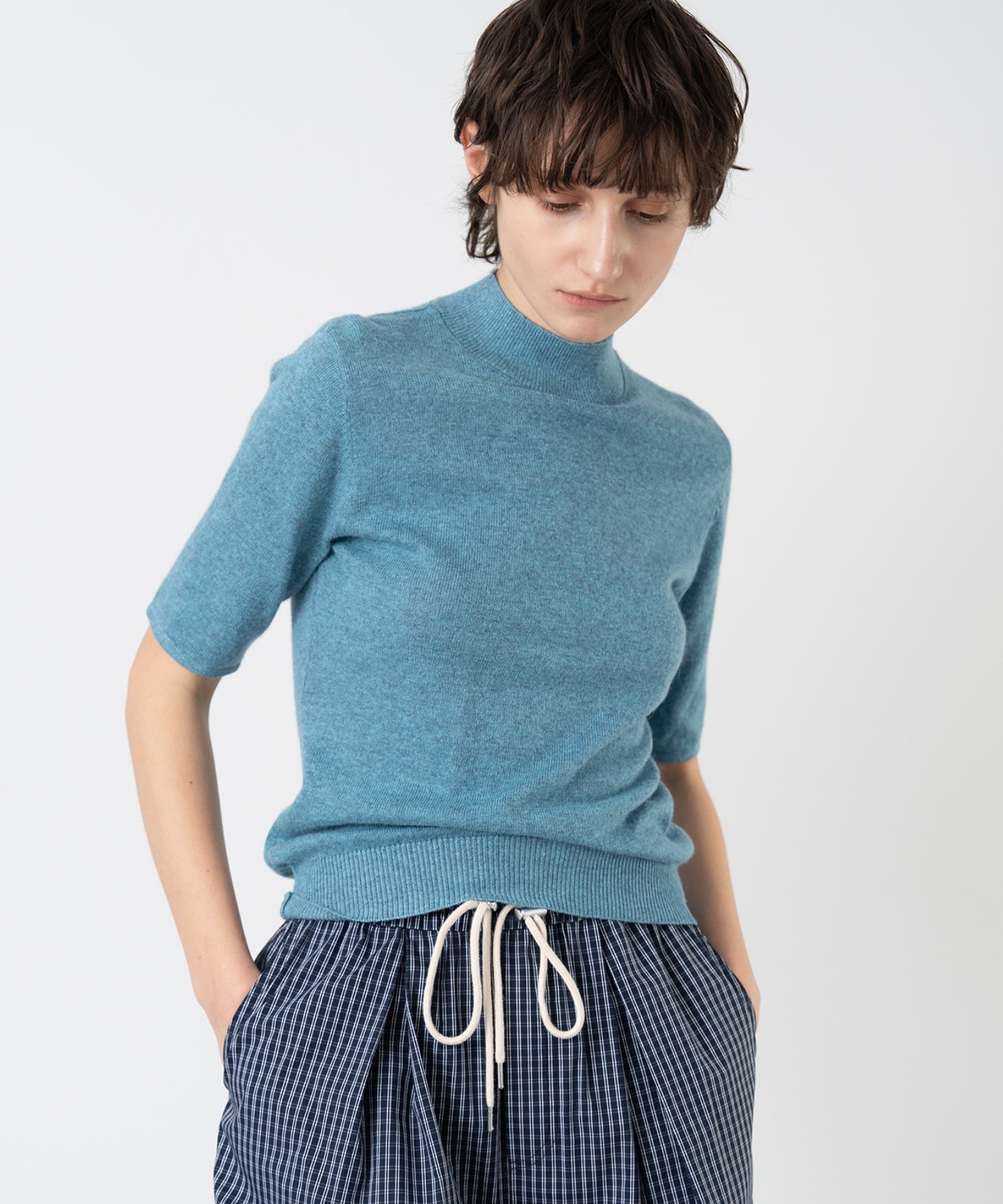 Crew Neck Fitted Knit T-Shirt / Pullover