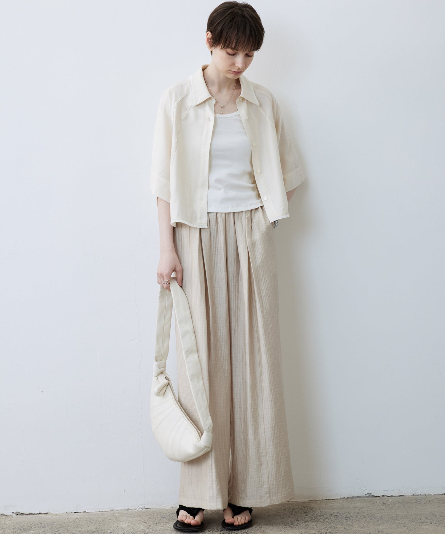 Lightweight Textured Wide-Leg Pants