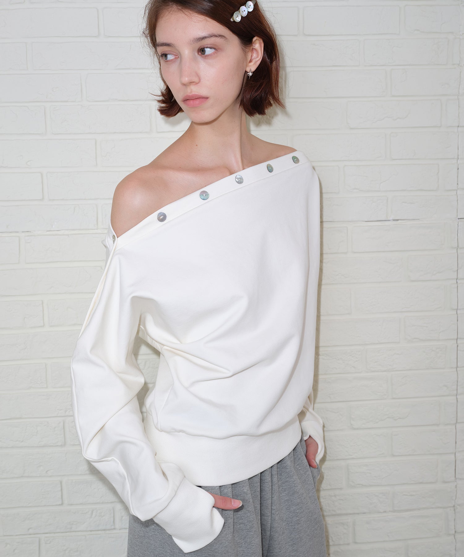 Adjustable Neck Shell Button Batwing Sleeve Lightweight Sweatshirt