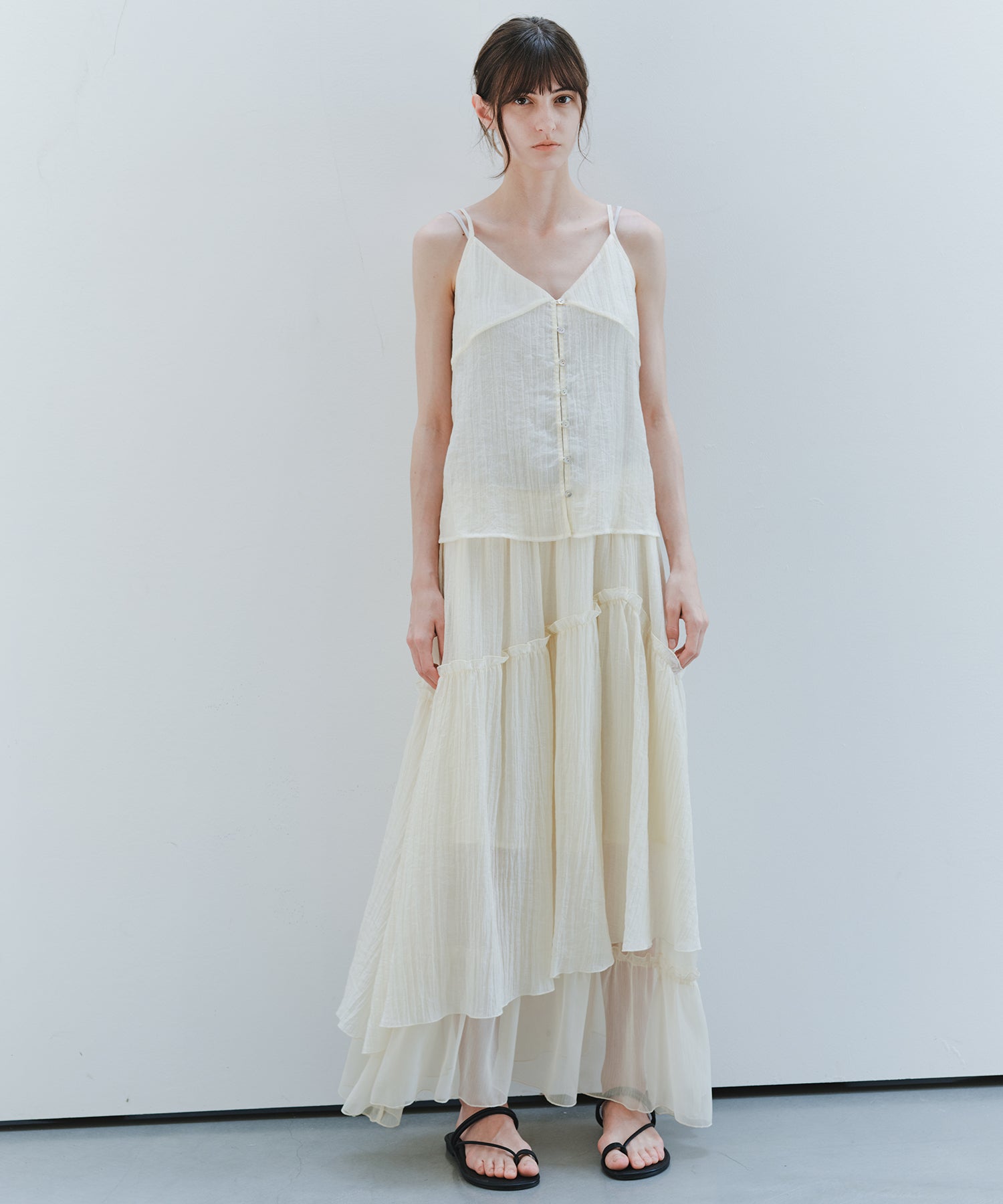 「7月上旬～中旬出荷」Sheer Textured Front Button Camisole