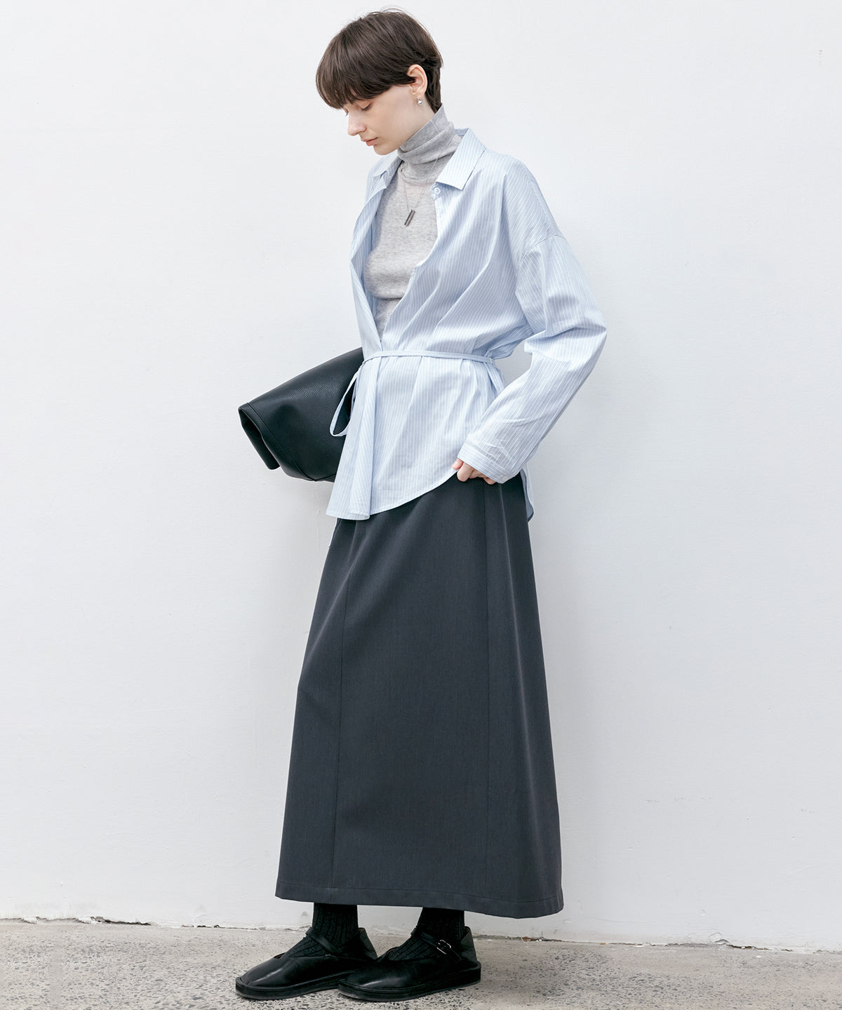 Back Slit Straight Maxi Skirt