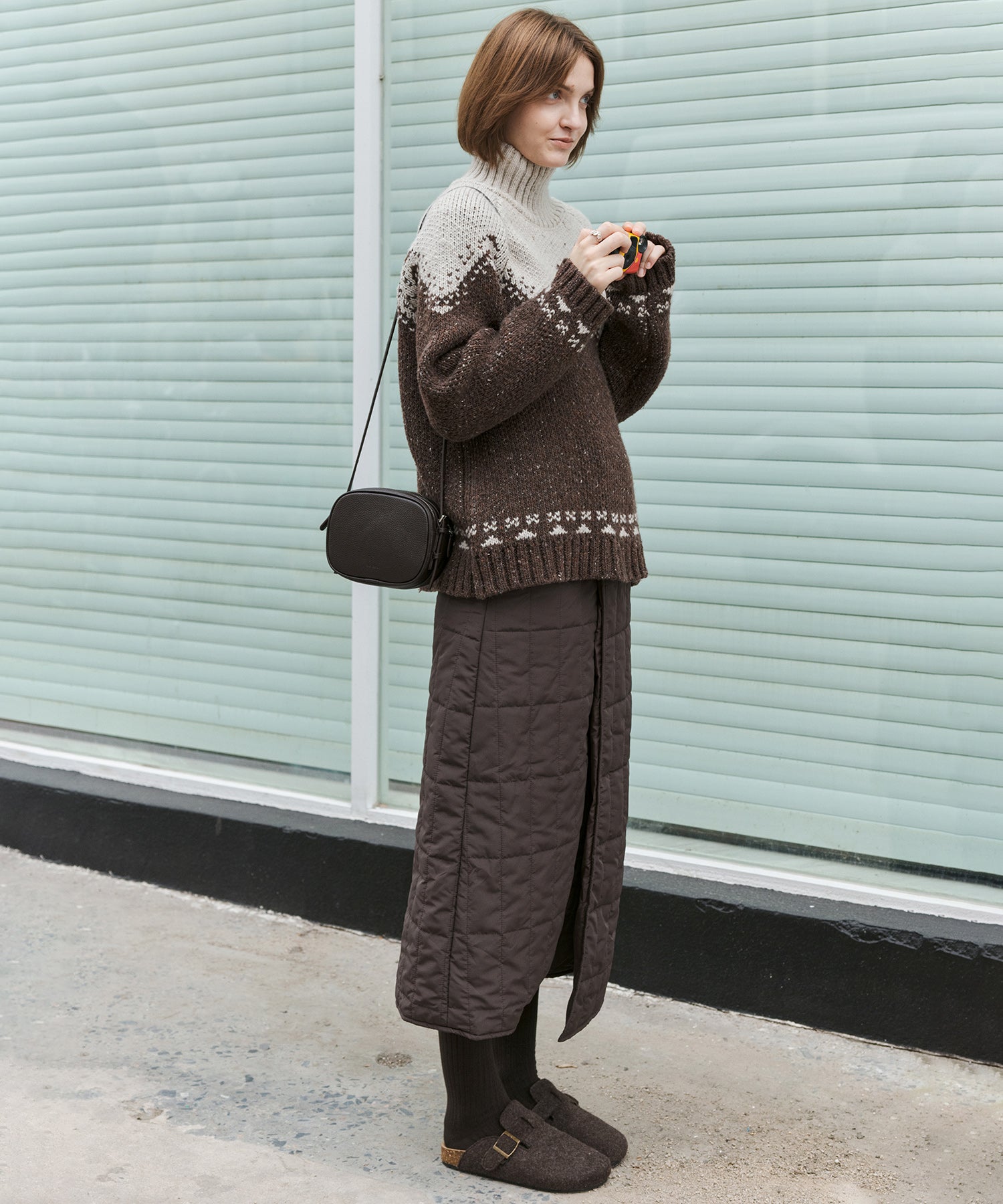 Totem Pattern Heavyweight Jacquard Turtleneck Sweater