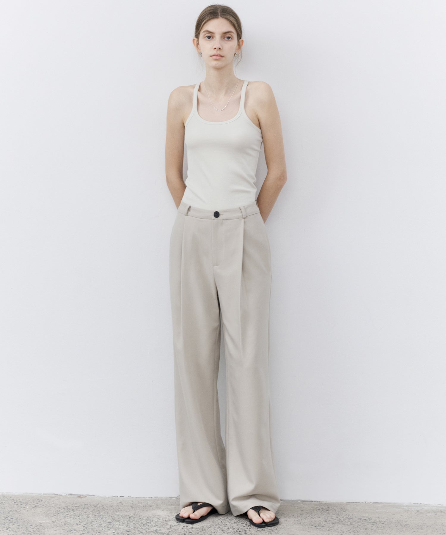 Stretch Ribbed U-Neck Tank Top