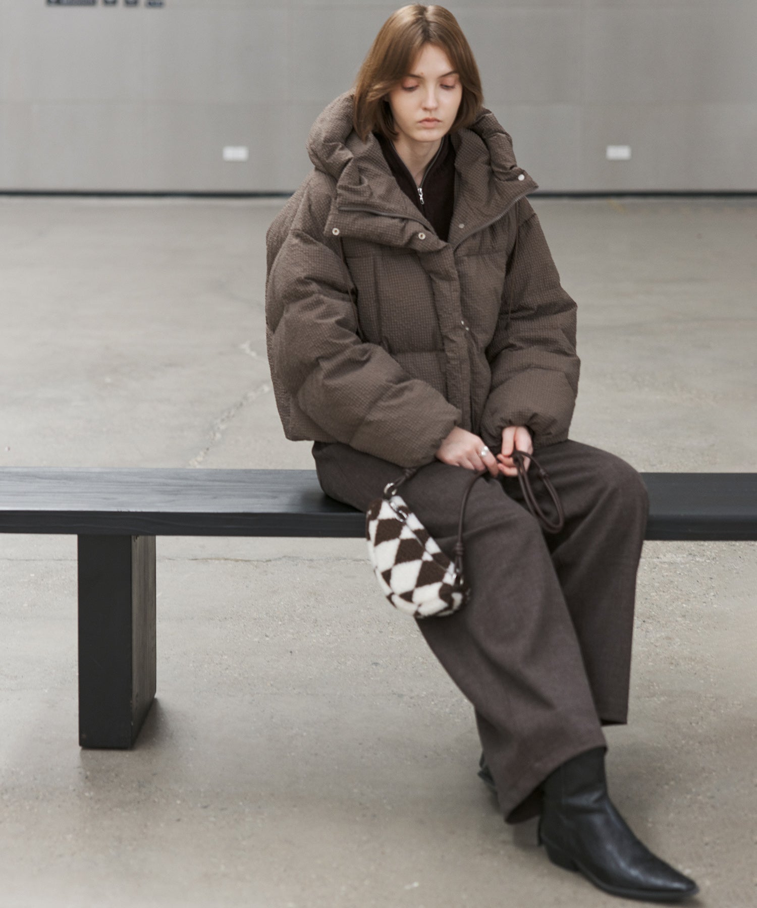 Textured Crinkle Hooded Short Down Jacket