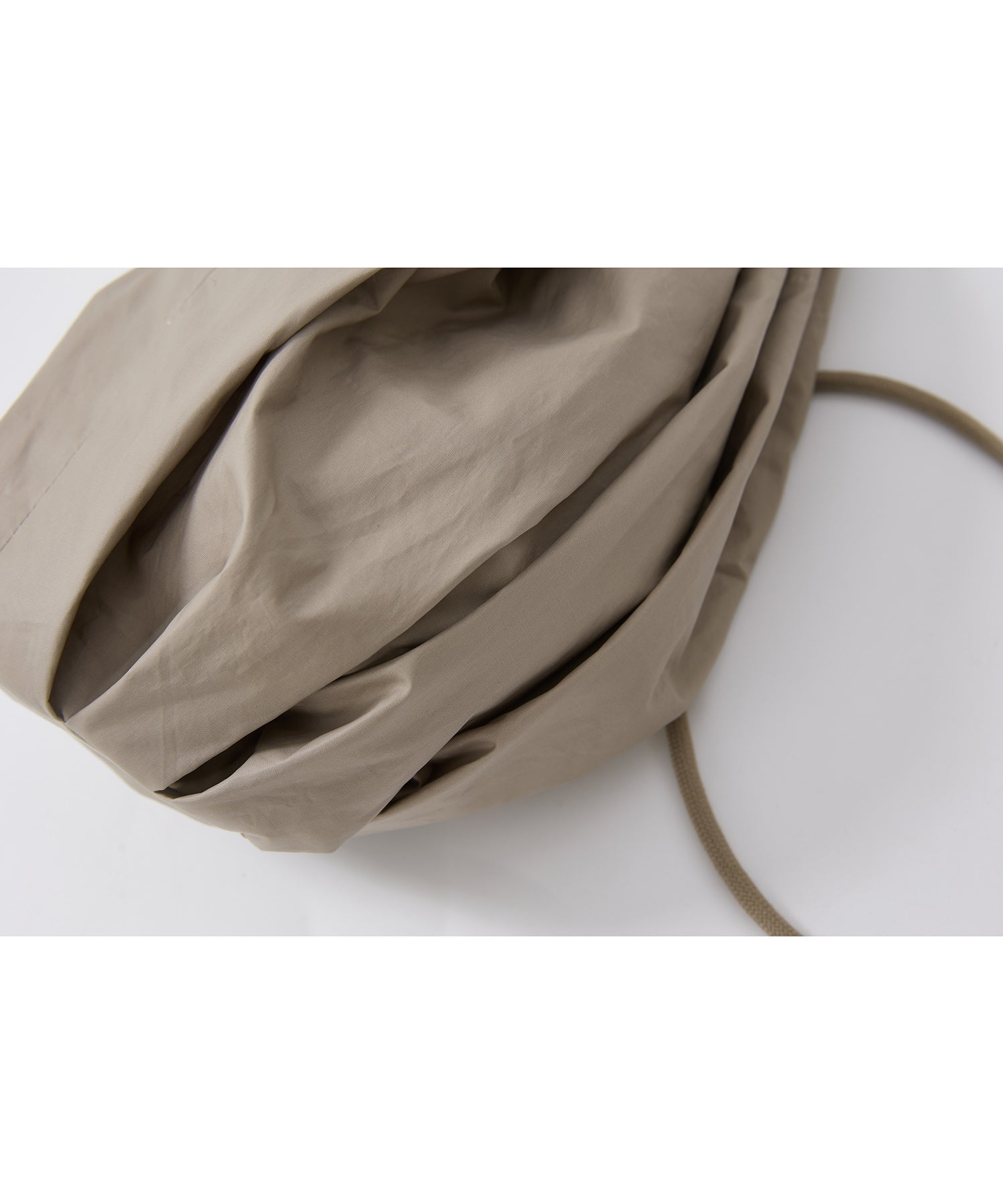 "Shipping from late February to early March" Drawstring Gathered Mini Shoulder Bag