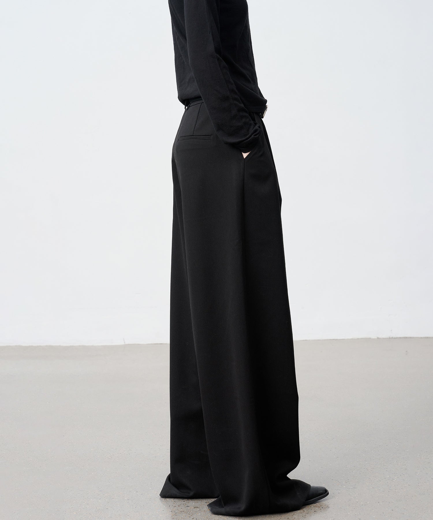 Straight Wide-Leg Trousers