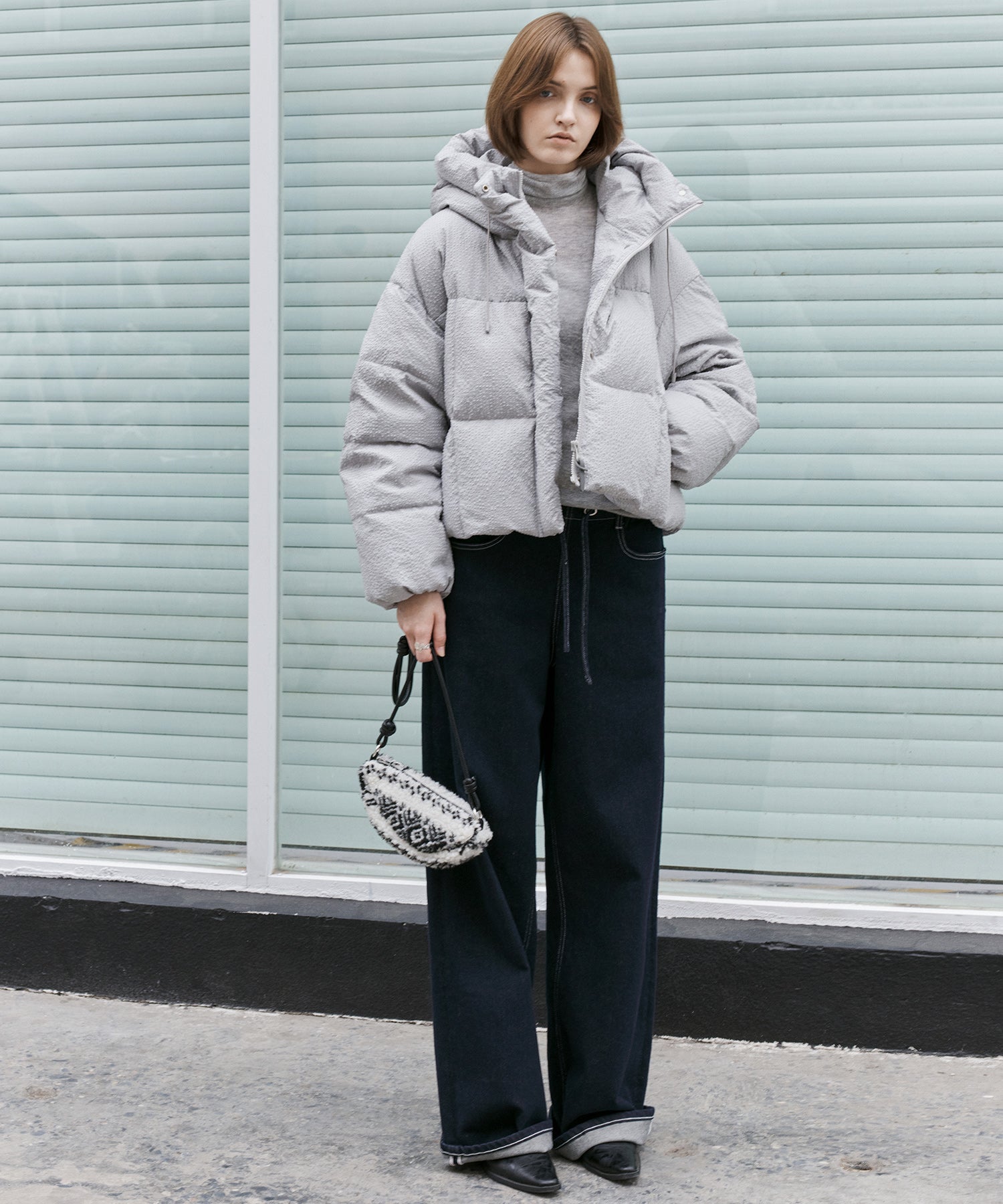 Textured Crinkle Hooded Short Down Jacket