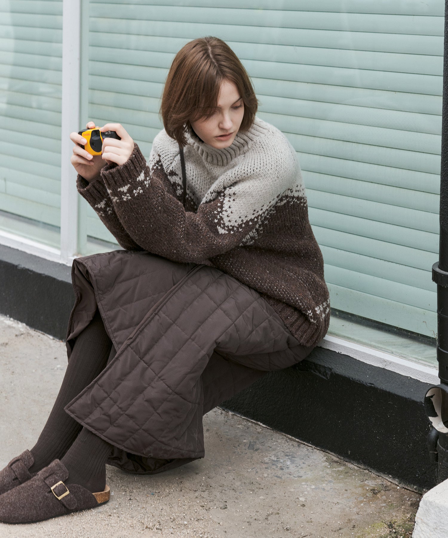 Totem Pattern Heavyweight Jacquard Turtleneck Sweater